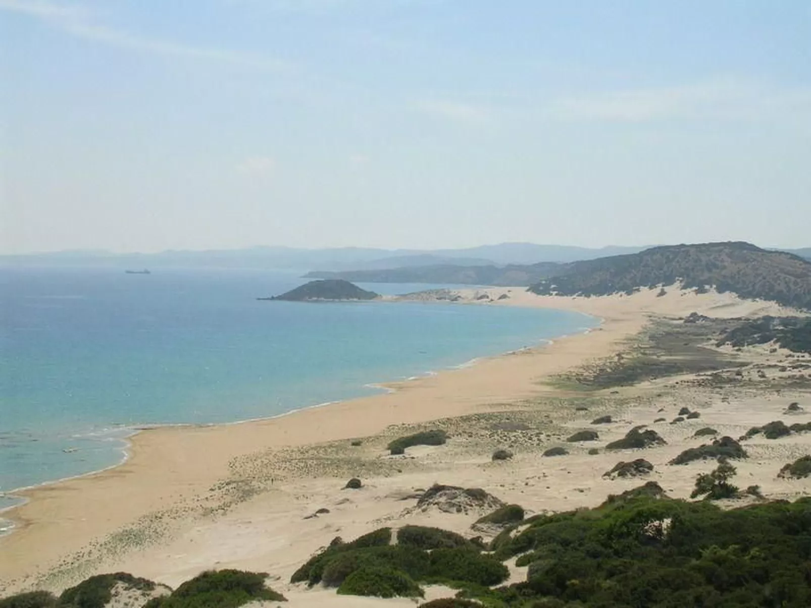 Ferienvilla mit Blick auf das Wasser - Buiten