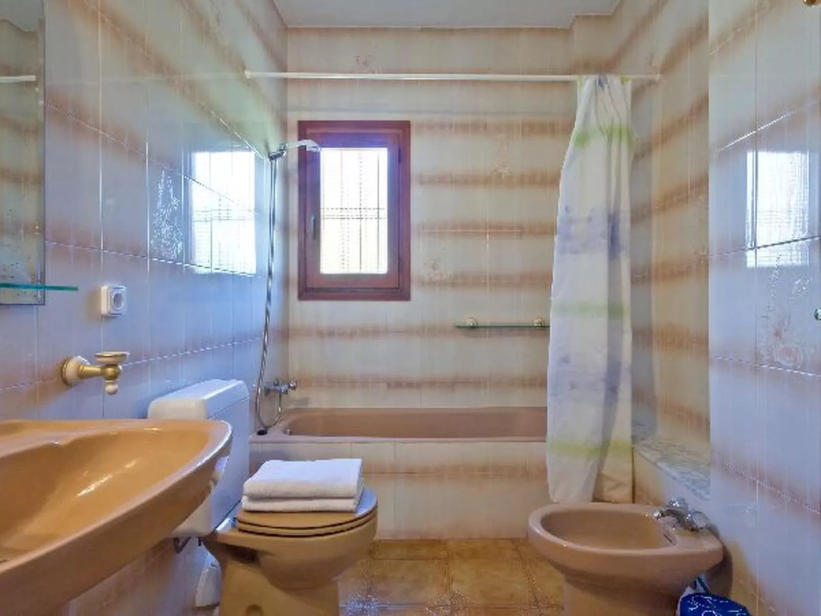 Villa Fustera - PlusHolidays - Image-tags.info