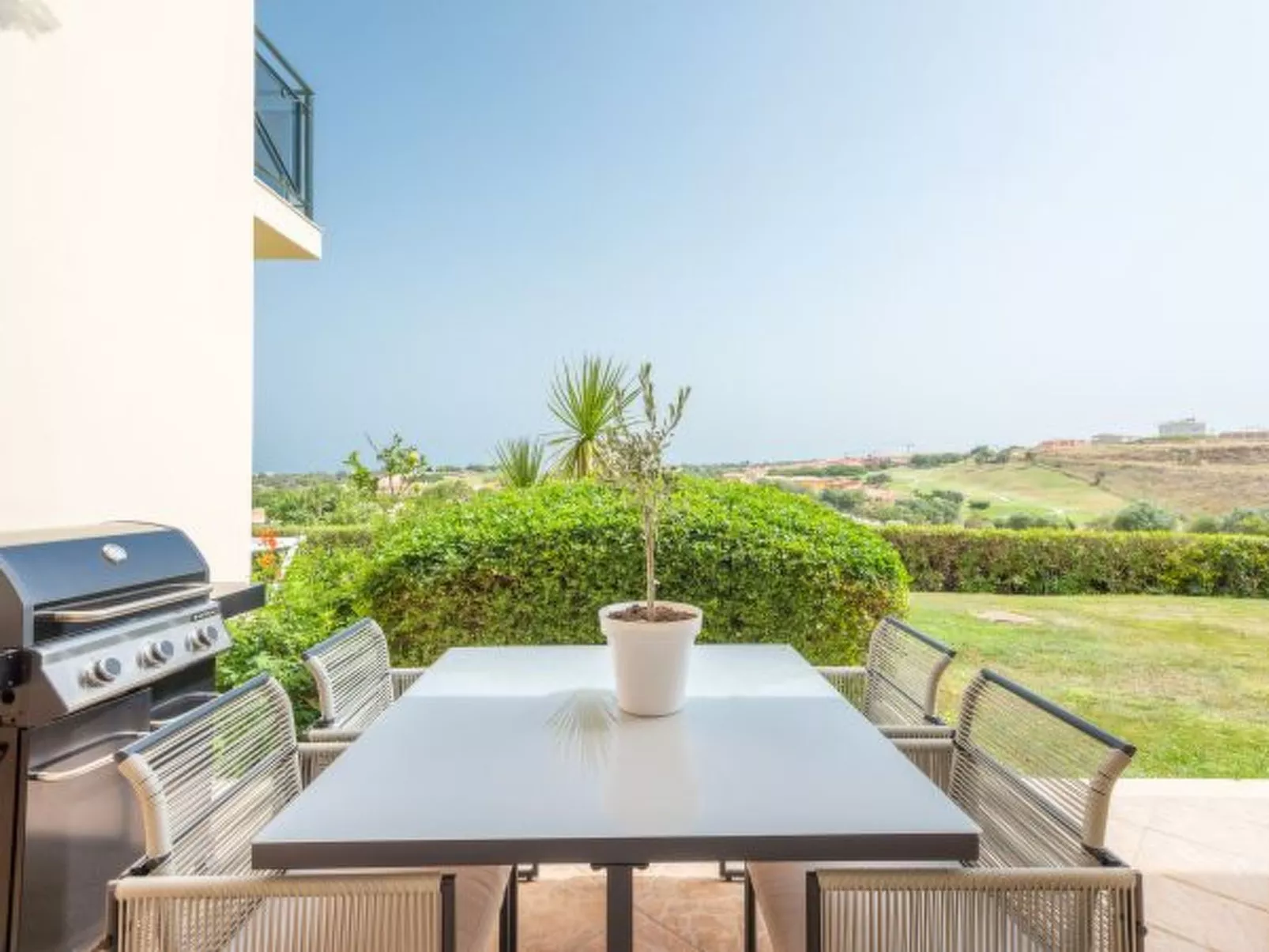 Boavista Charming Apartment - Buiten