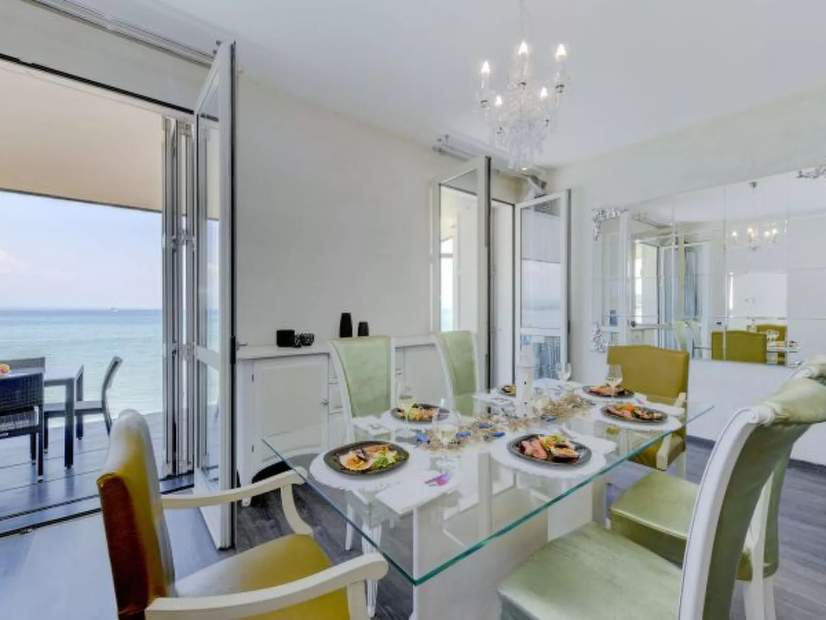 DesenzanoLoft Villa Meraviglia am See - Image-tags.info