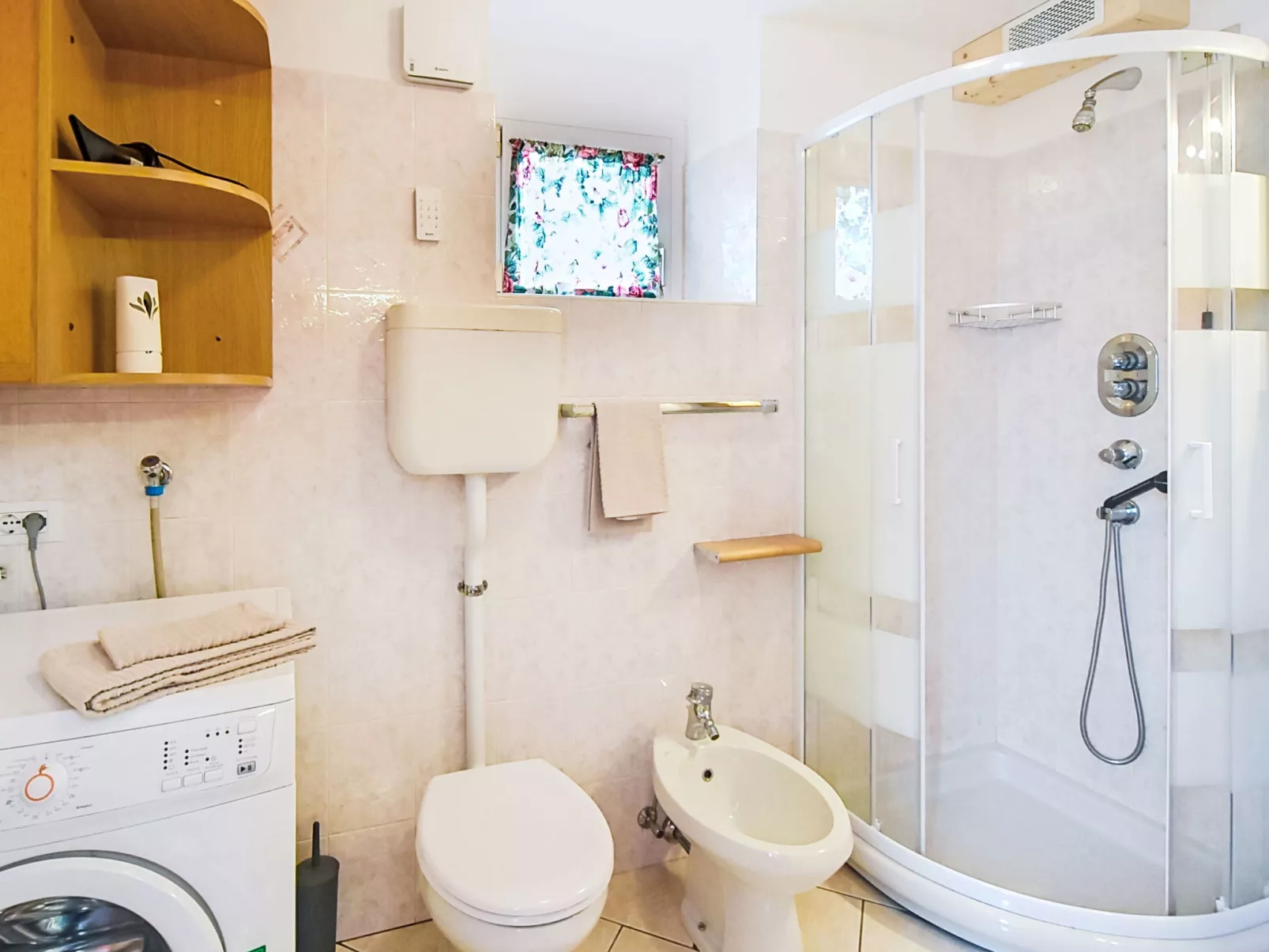 San Pietro Mountain Flat - Binnen