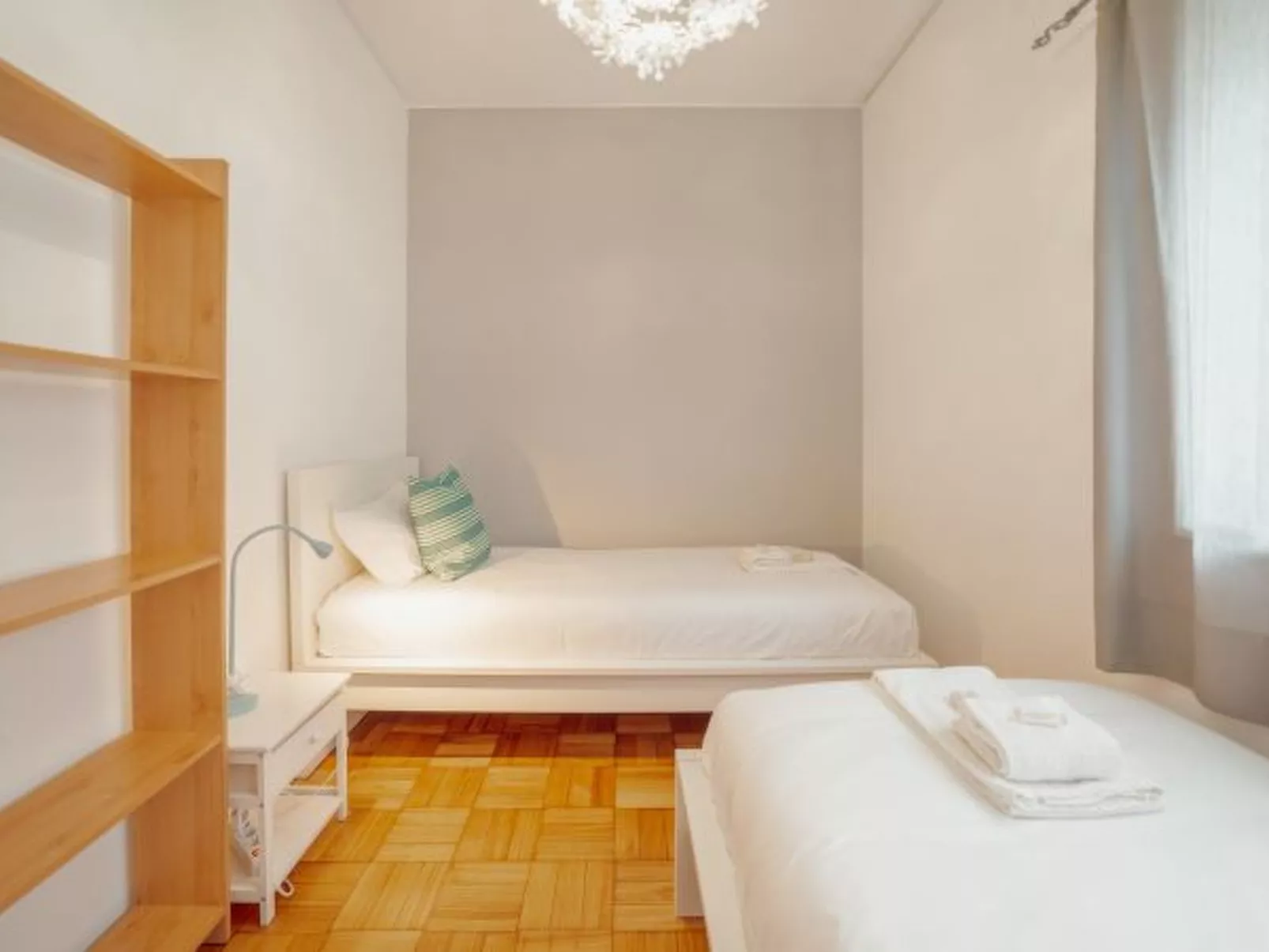 SUMMER FLAT by VACATIONY - Binnen