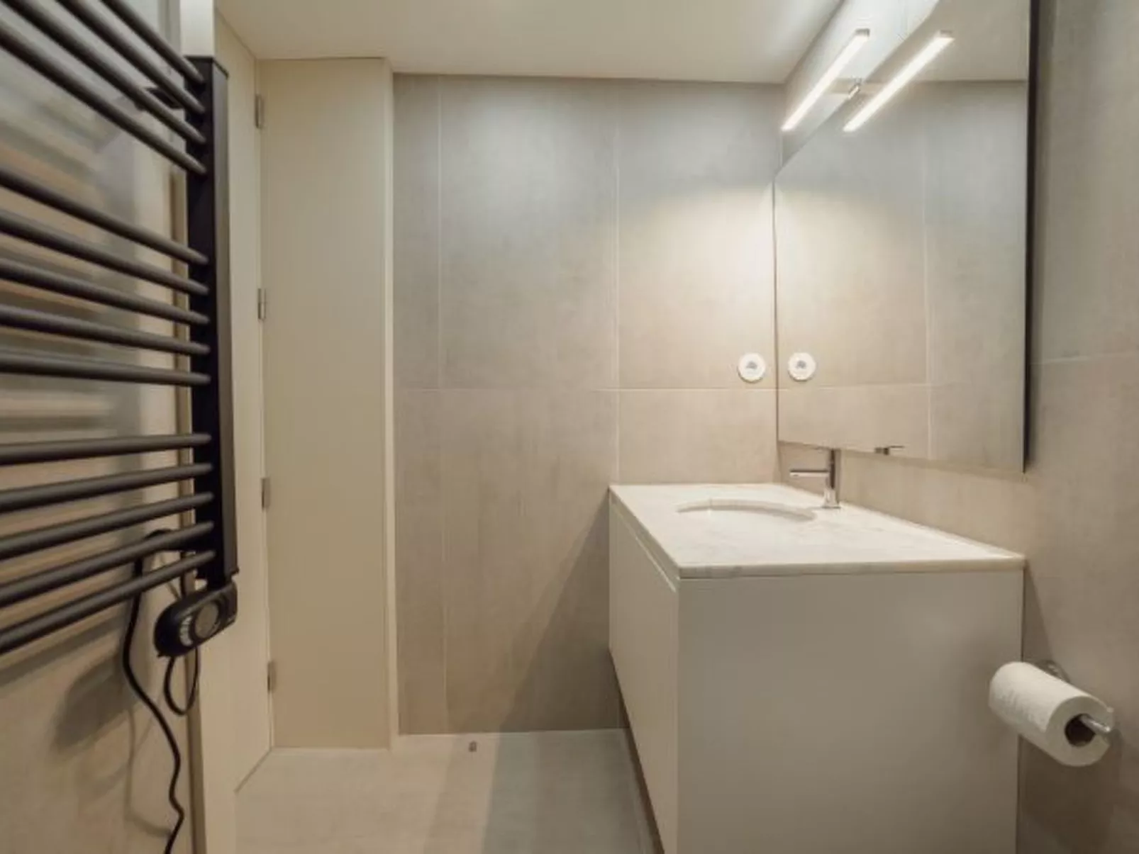 GAIA PREMIUM A WITH TERRACE by VACATIONY - Binnen