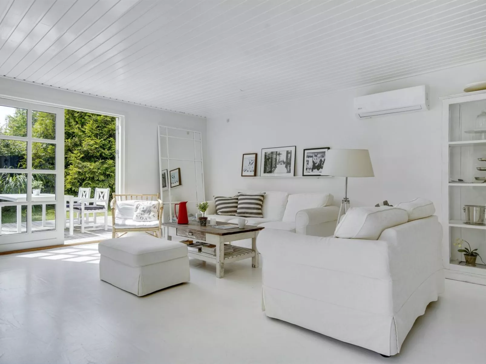 "Kaino" - 700m from the sea - Binnen