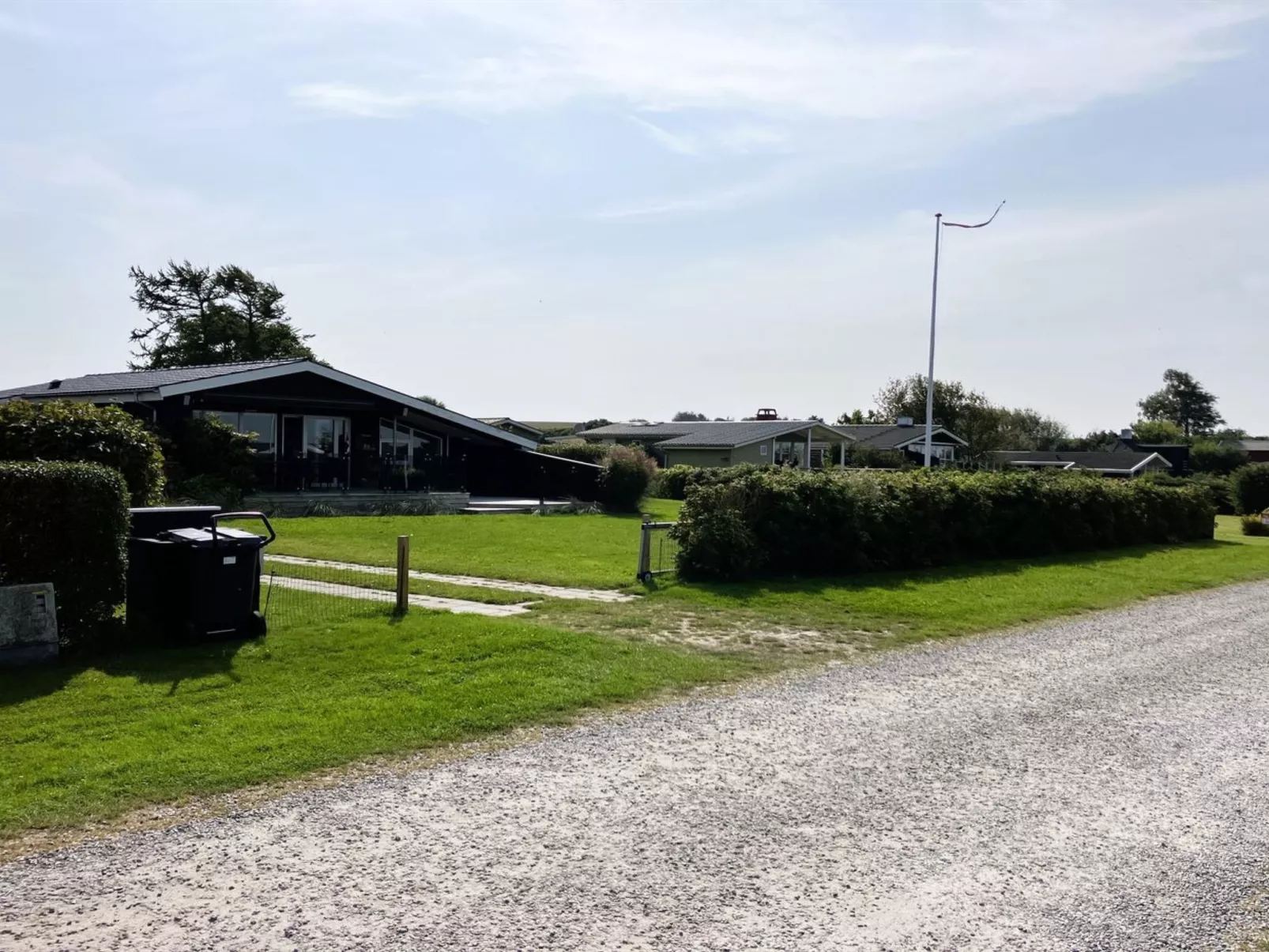 "Carlene" - 350m from the sea - Buiten