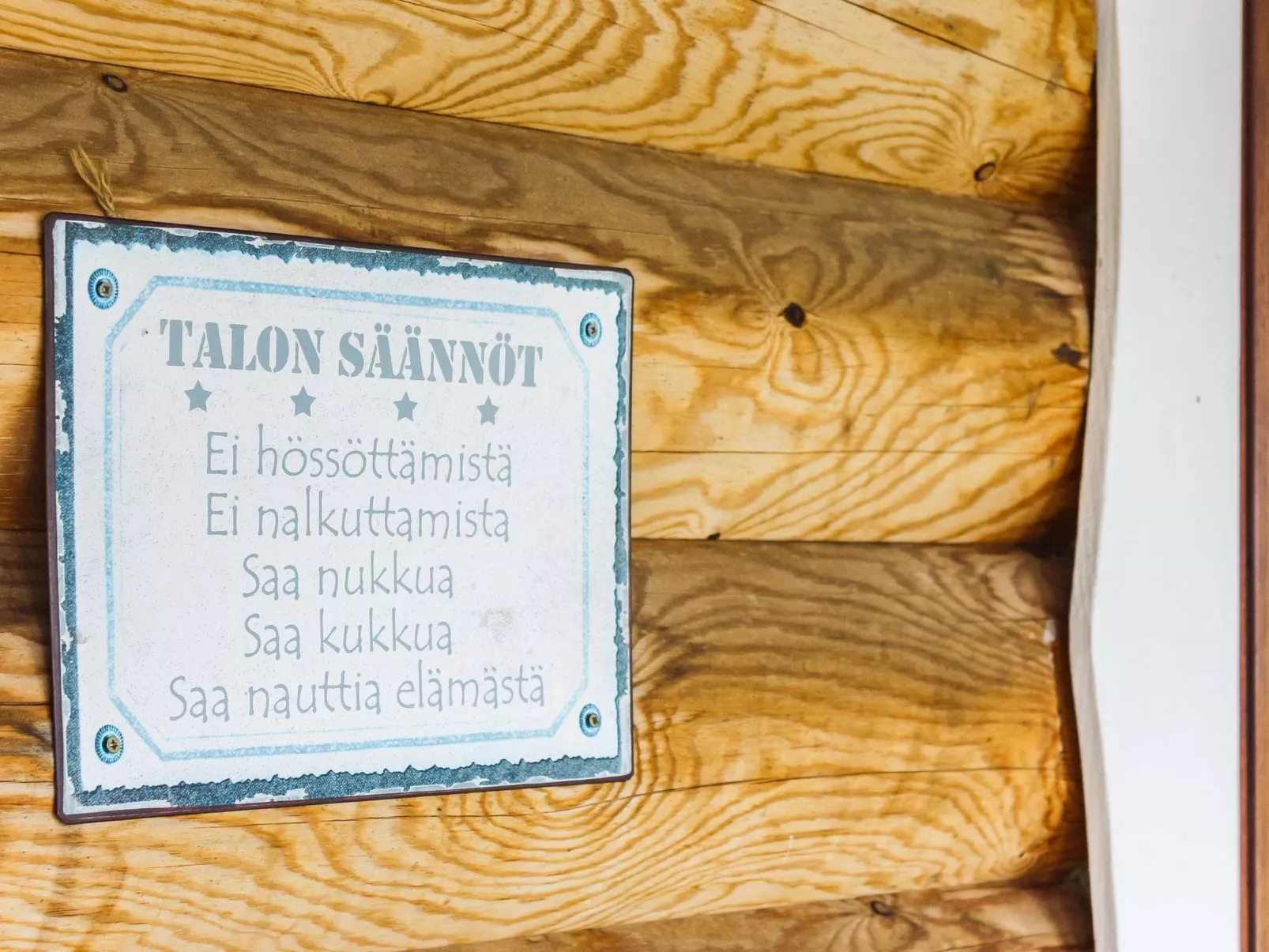 Villa hermanni - Binnen