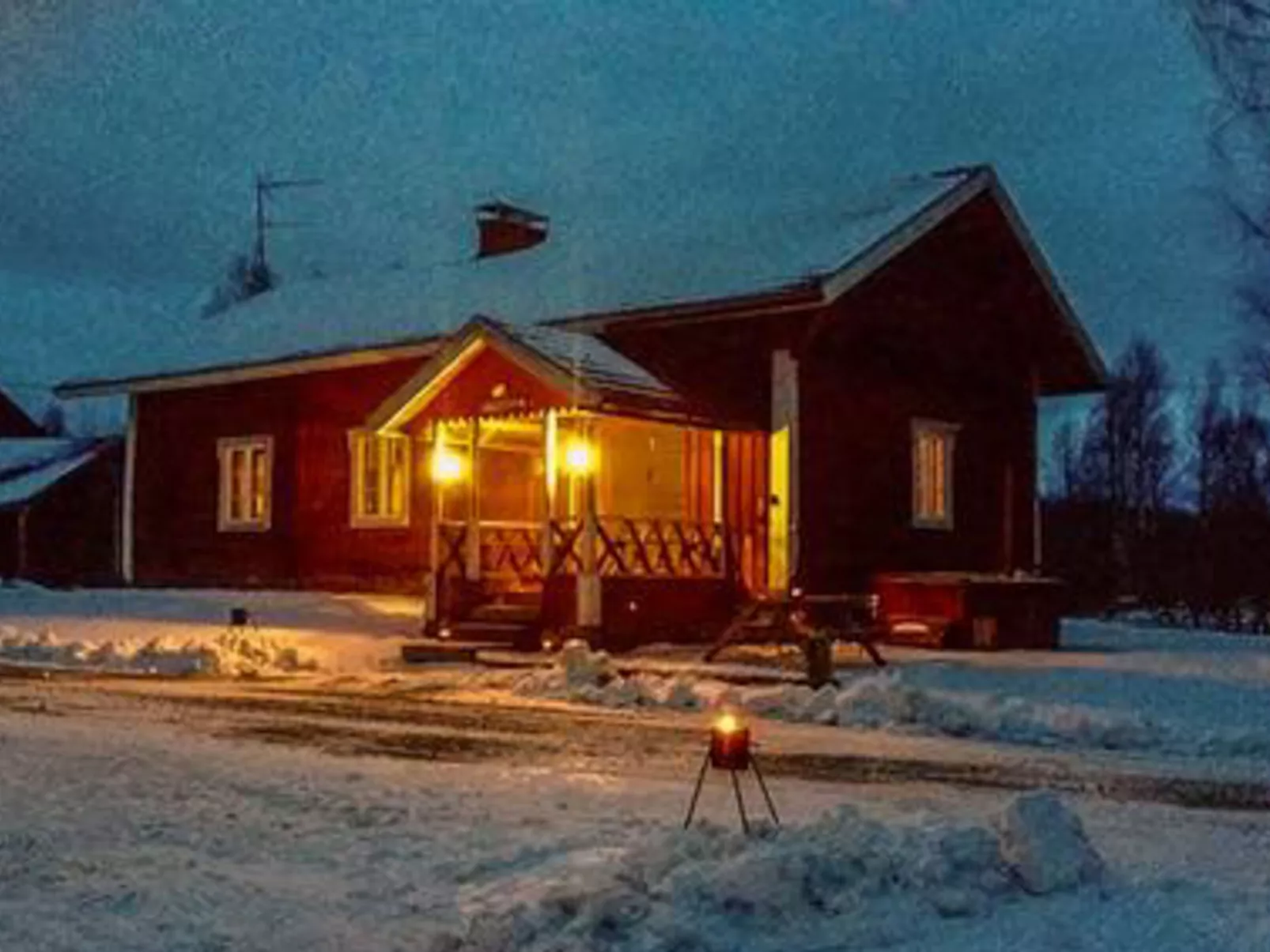 Virtaan väentupa - Binnen