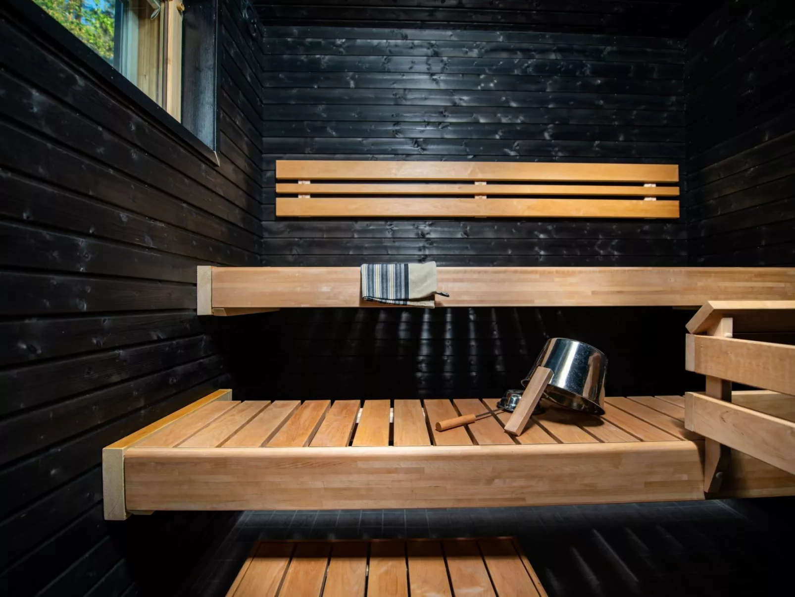 Sjöboda hill - Binnen