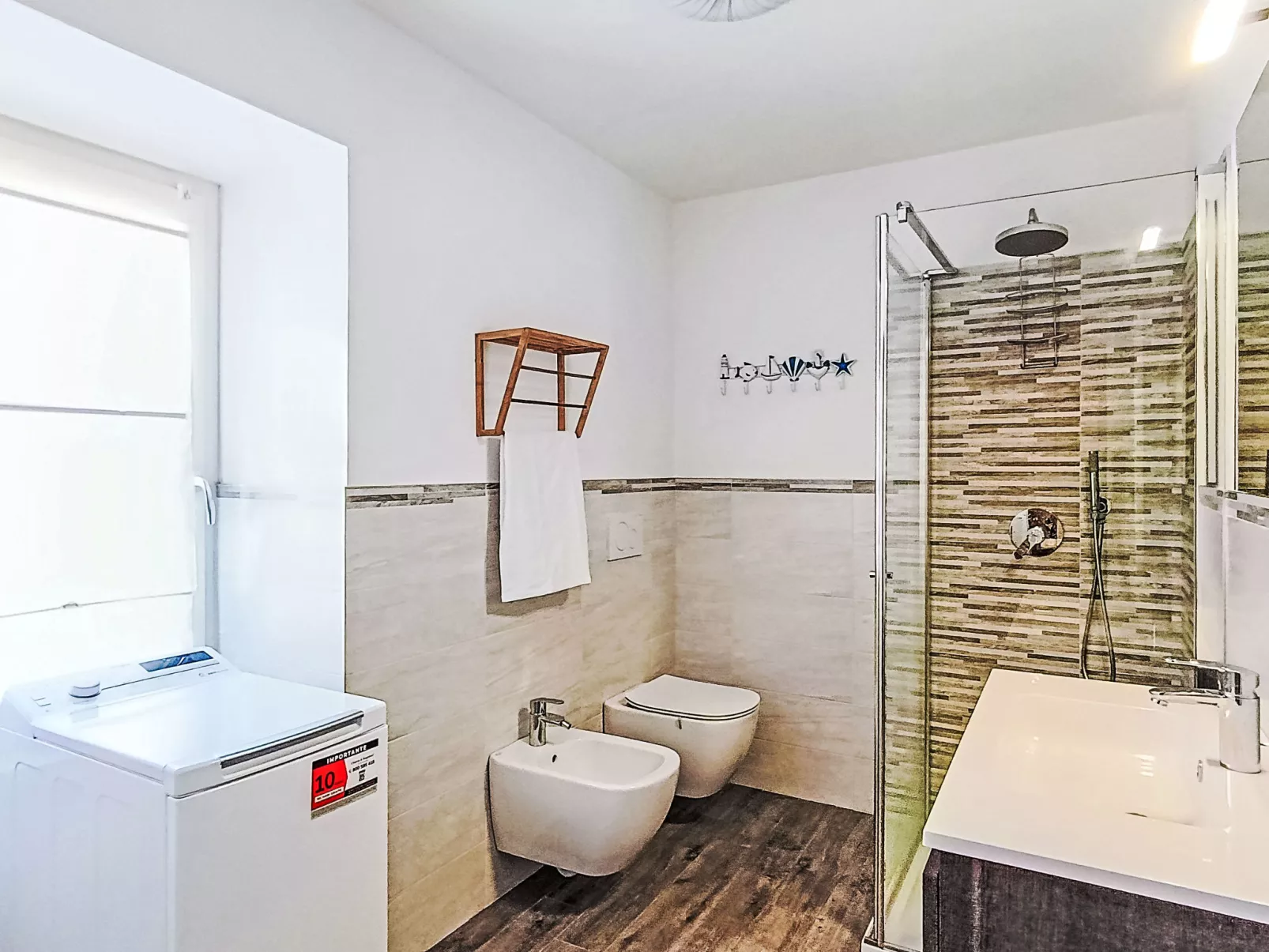 Tra gli Ulivi - Binnen