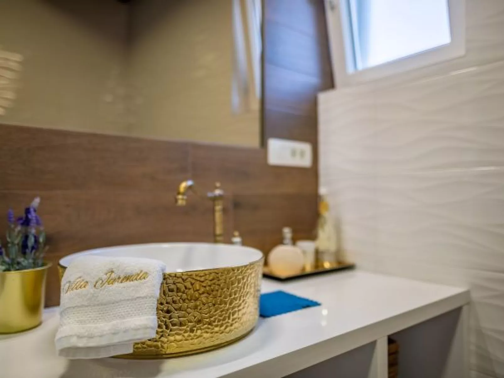 Villa Jurenda with heated pool - Image-tags.info