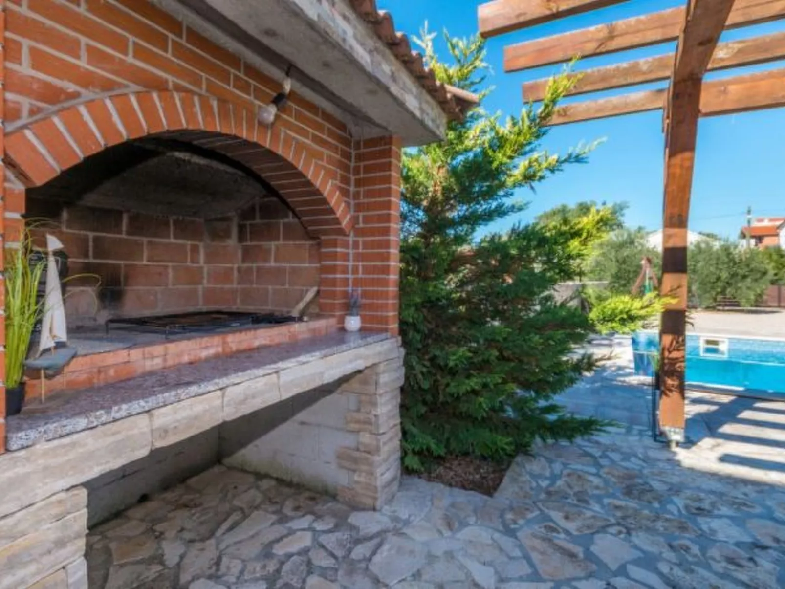 Holiday Home Ema with pool - Image-tags.info