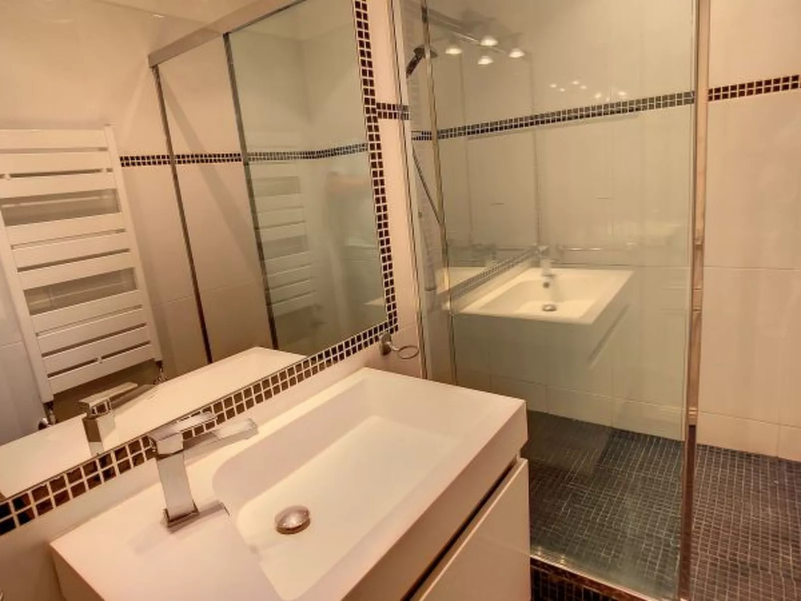 Quality 1 bedr rue du Canada 5 mins Croisette 208 - Image-tags.info