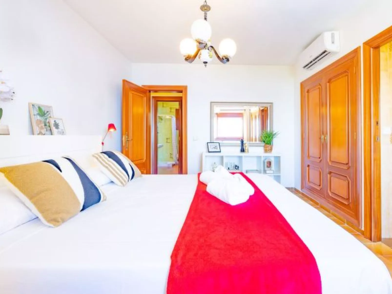 Villa Quimera - PlusHolidays - Image-tags.info