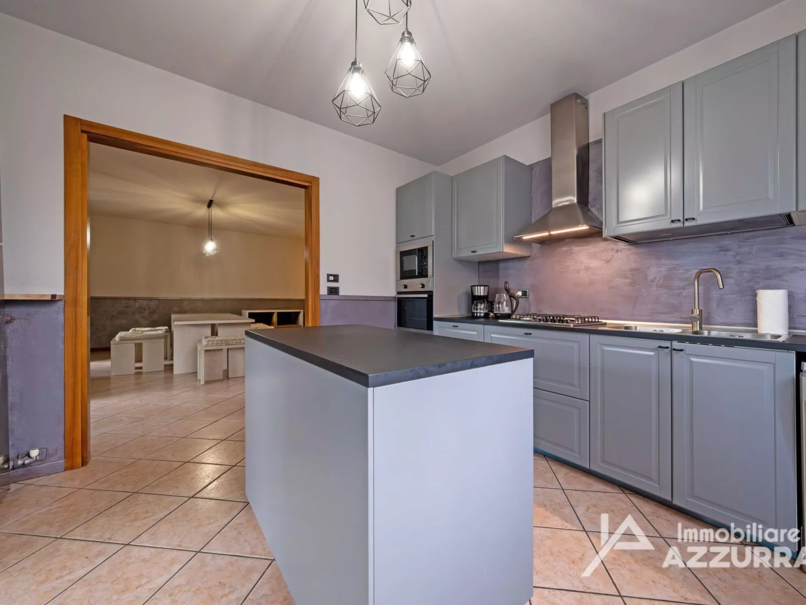 Villa i Roccoli, zwischen Olivenbäumen mit priva - Image-tags.info