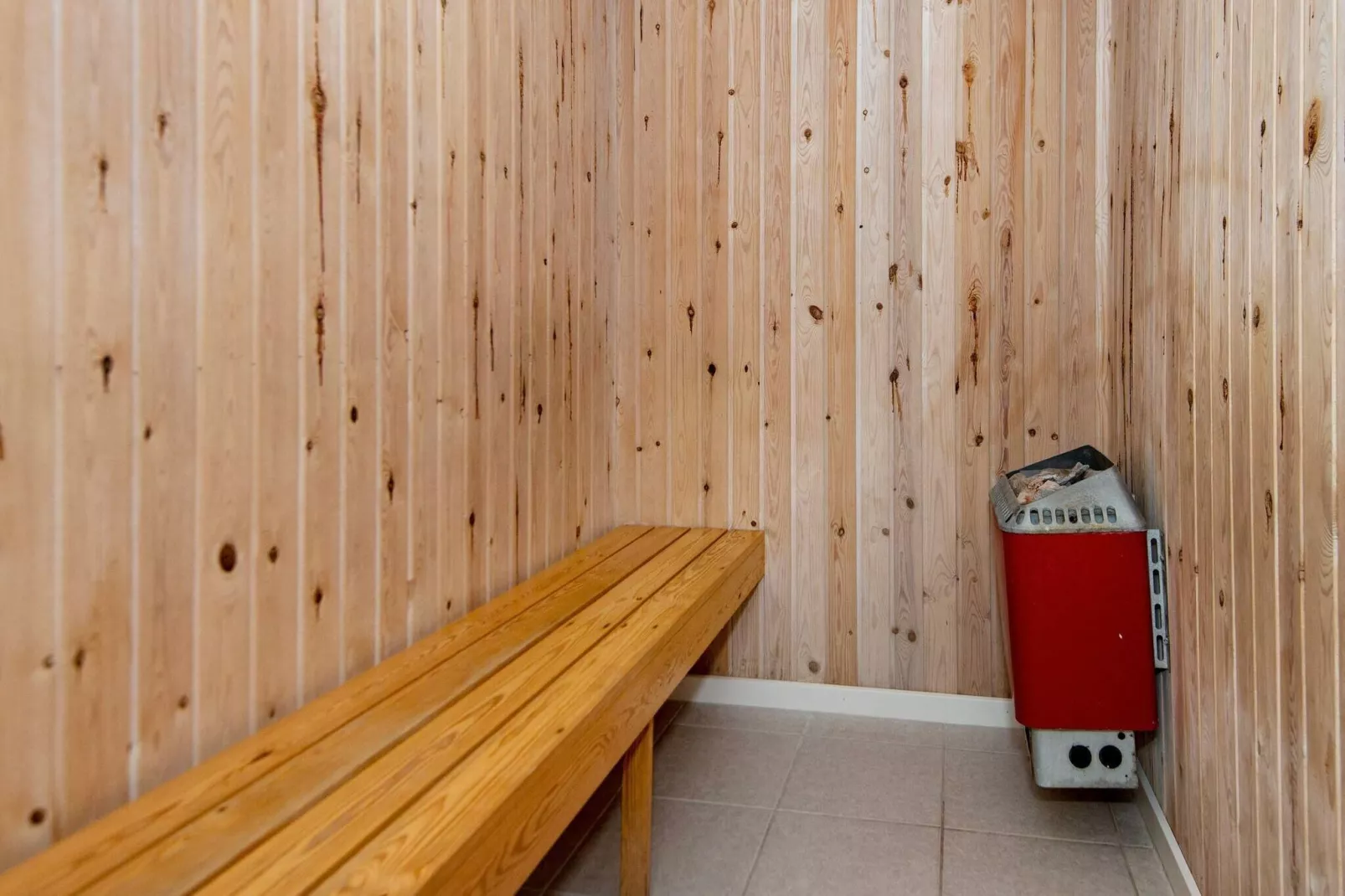 Modern toevluchtsoord aan water -- By Traum Ferienwohnungen-Sauna