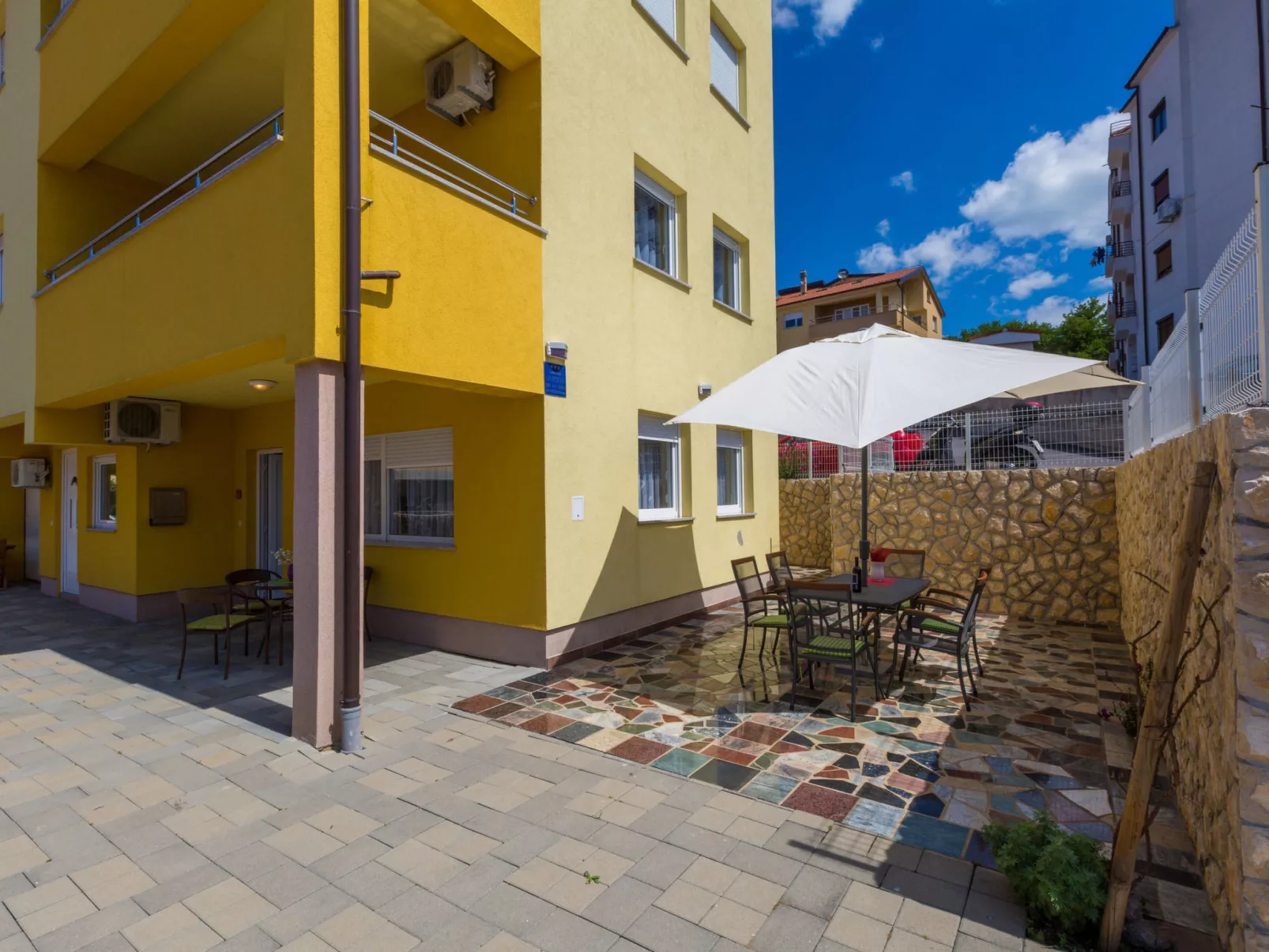 IVA-BONO 1 / HR-09873-01 - Image-tags.info