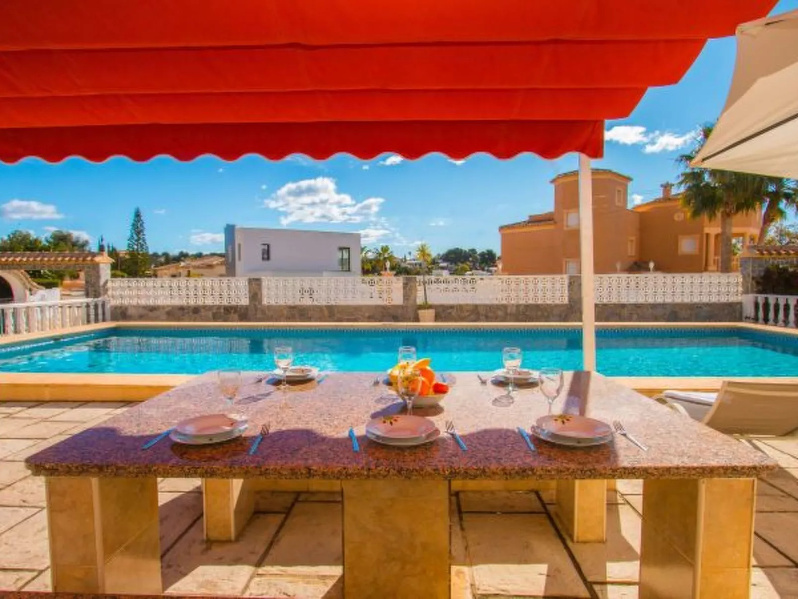 Villa Zelda - PlusHolidays - Image-tags.info