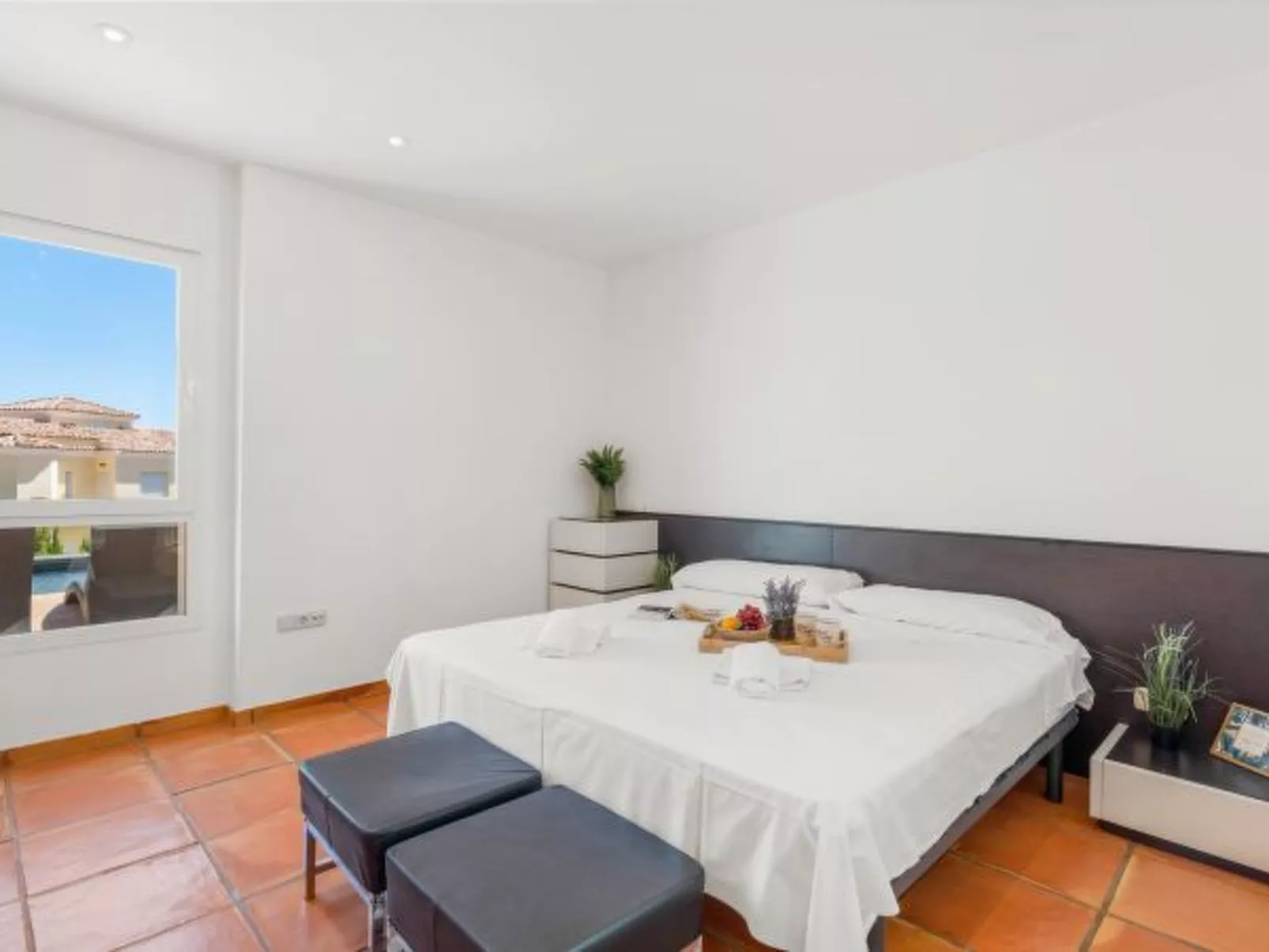 Villa Moderna - PlusHolidays - Image-tags.info