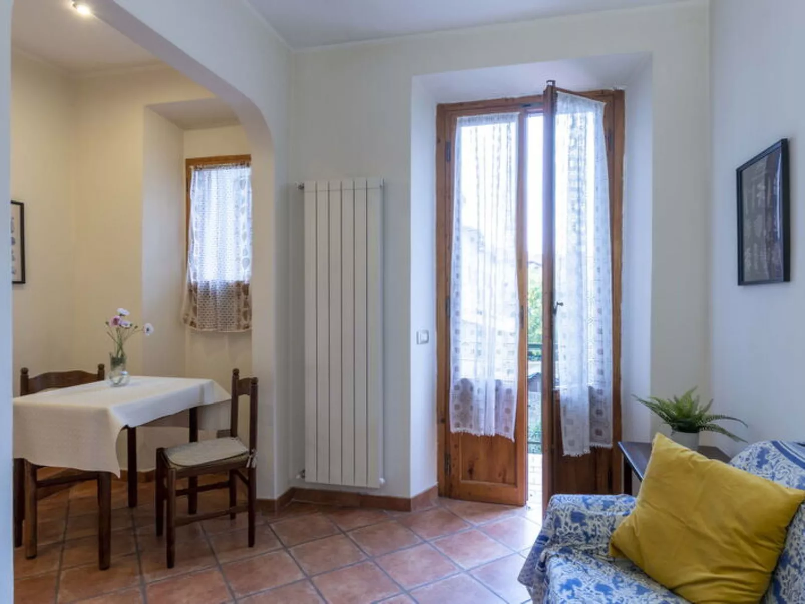 Vintage Apartment In Florence - Binnen