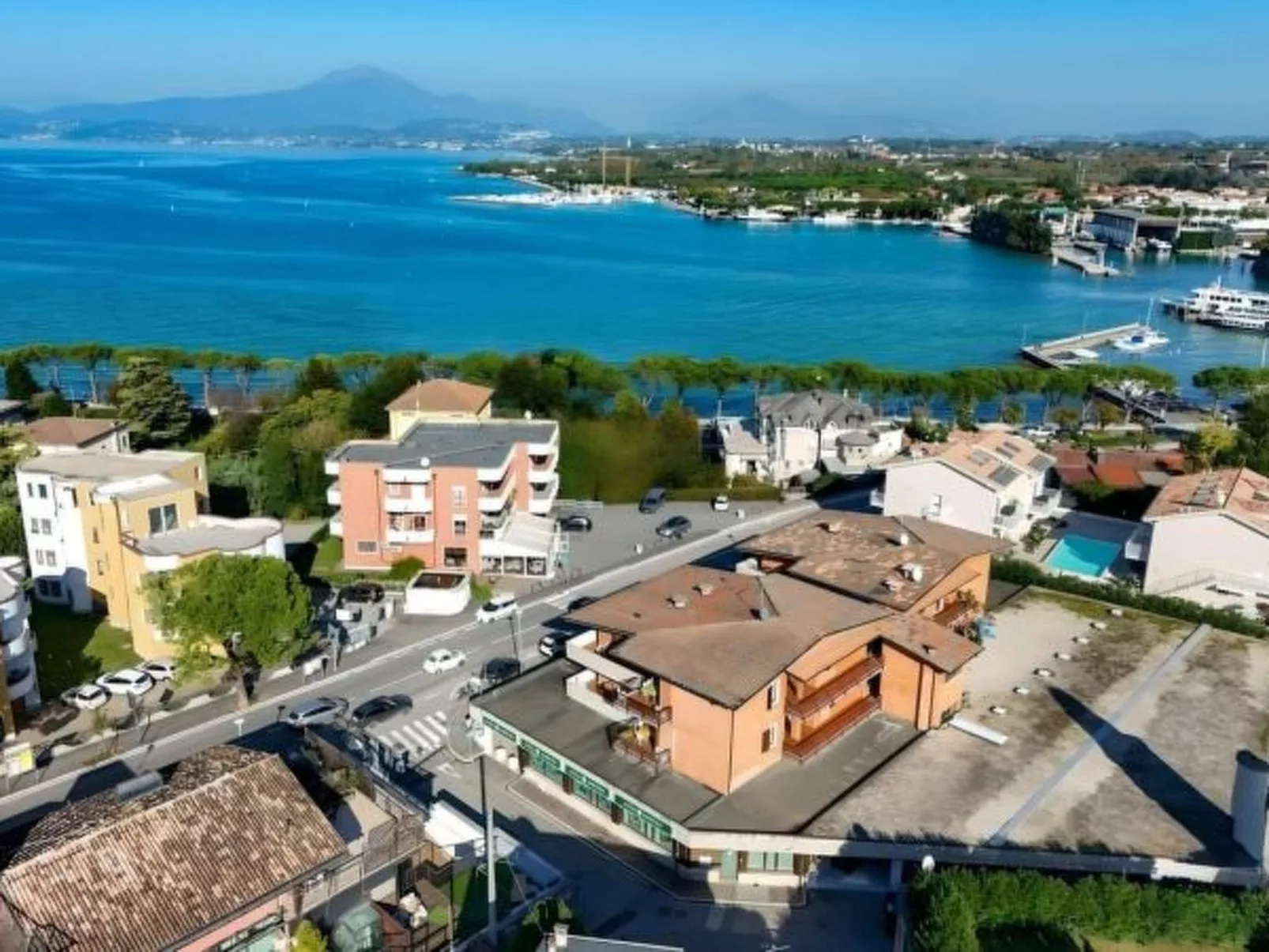 Desenzanoloft Casa degli Artisti - Image-tags.info