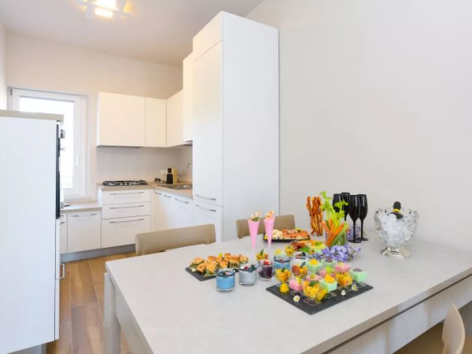 DesenzanoLoft Cappuccino mit privater Garage - Image-tags.info