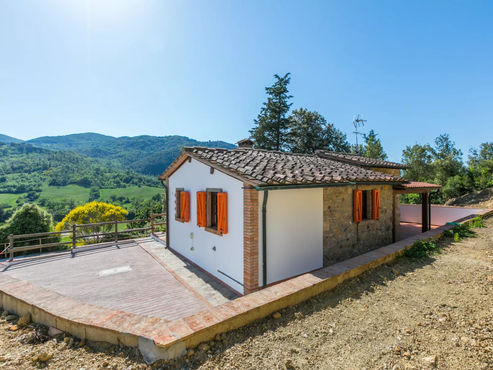 Nido di Falco - Buiten