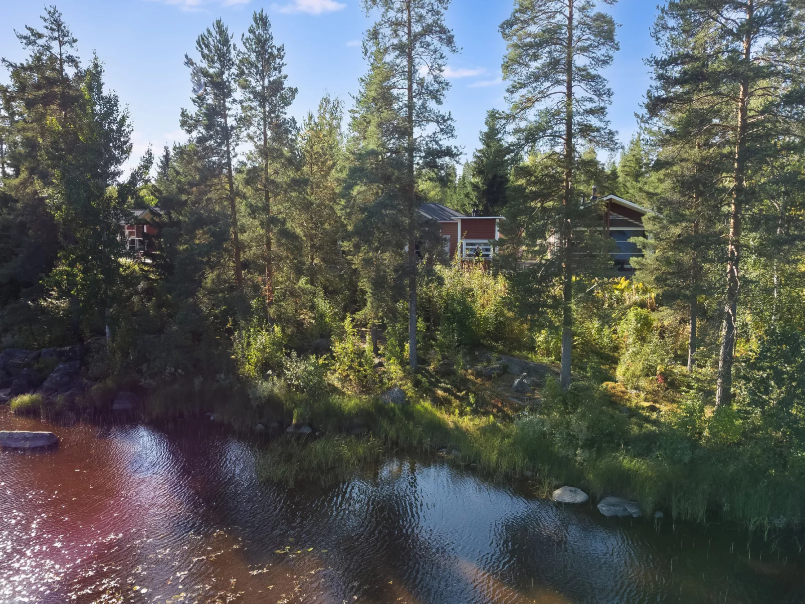 Tiirinniemi 27 a - Binnen