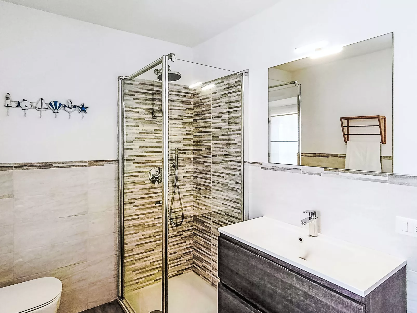 Tra gli Ulivi - Binnen