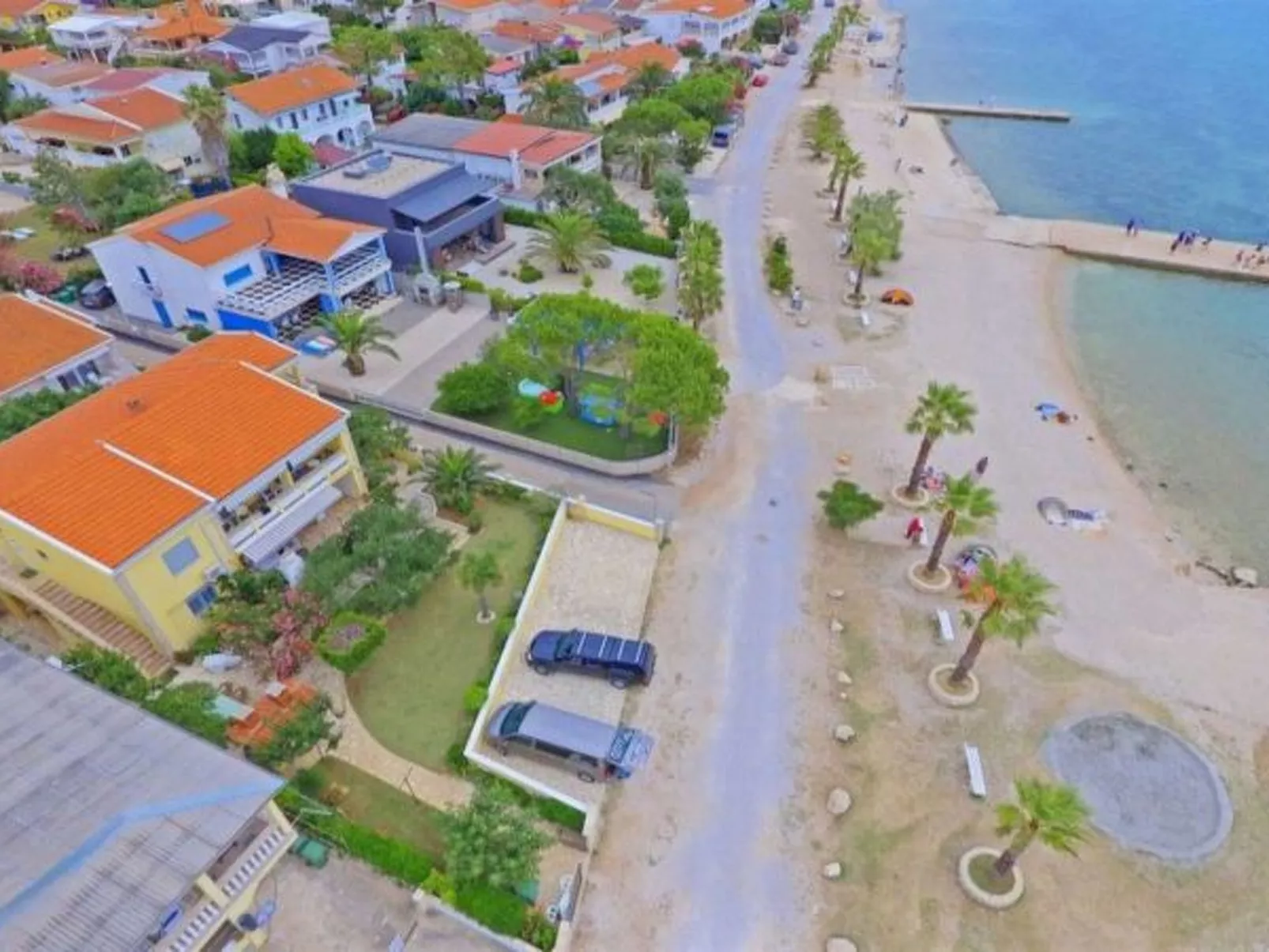 Holiday Apartment Inga with exit to the beach - Image-tags.info