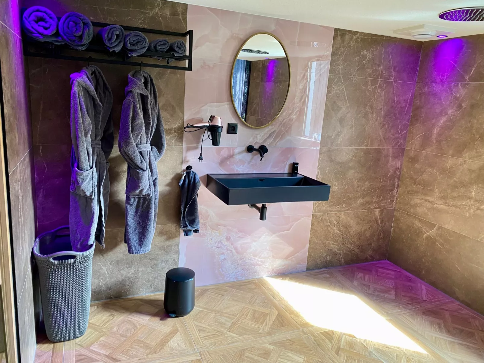 Wellness Suite - Image-tags.info