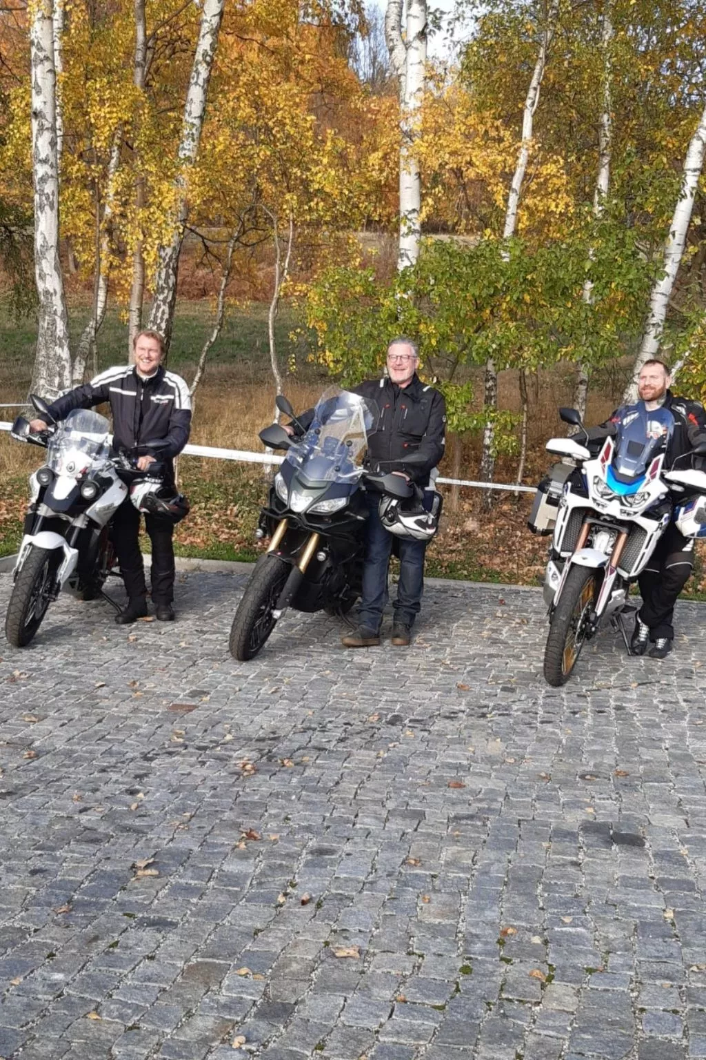 Gästezimmer mit Blick auf die Berge - Image-tags.info