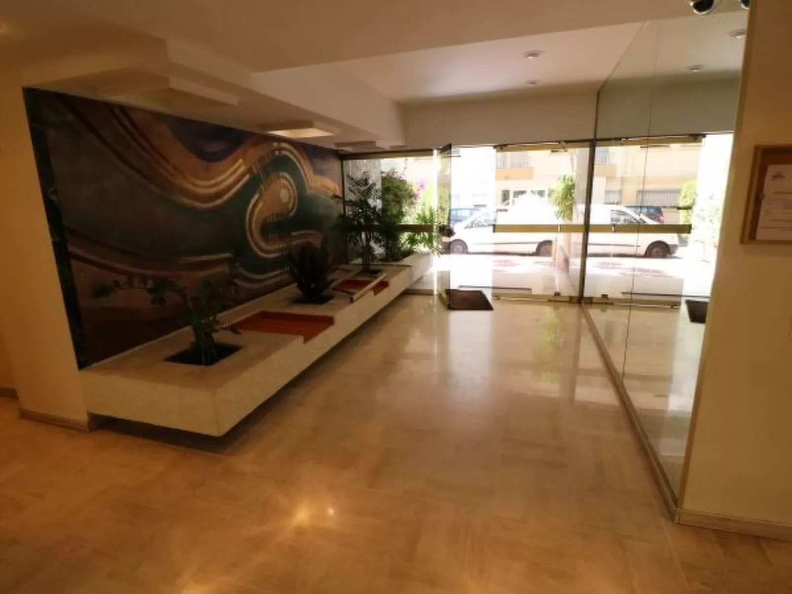 Studio with balcony Palais Royal 103 - Image-tags.info