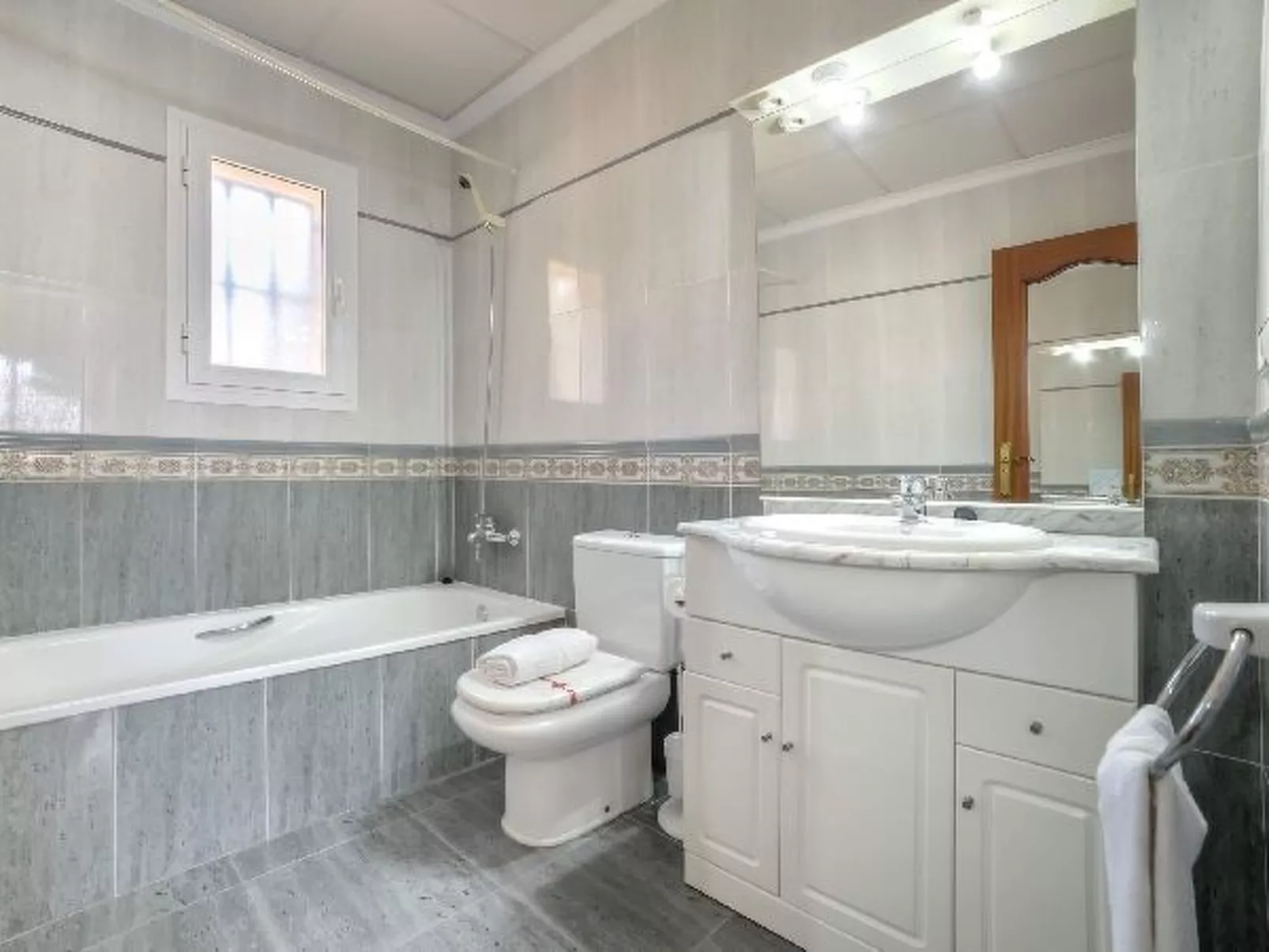 Villa Jesica - PlusHolidays - Image-tags.info