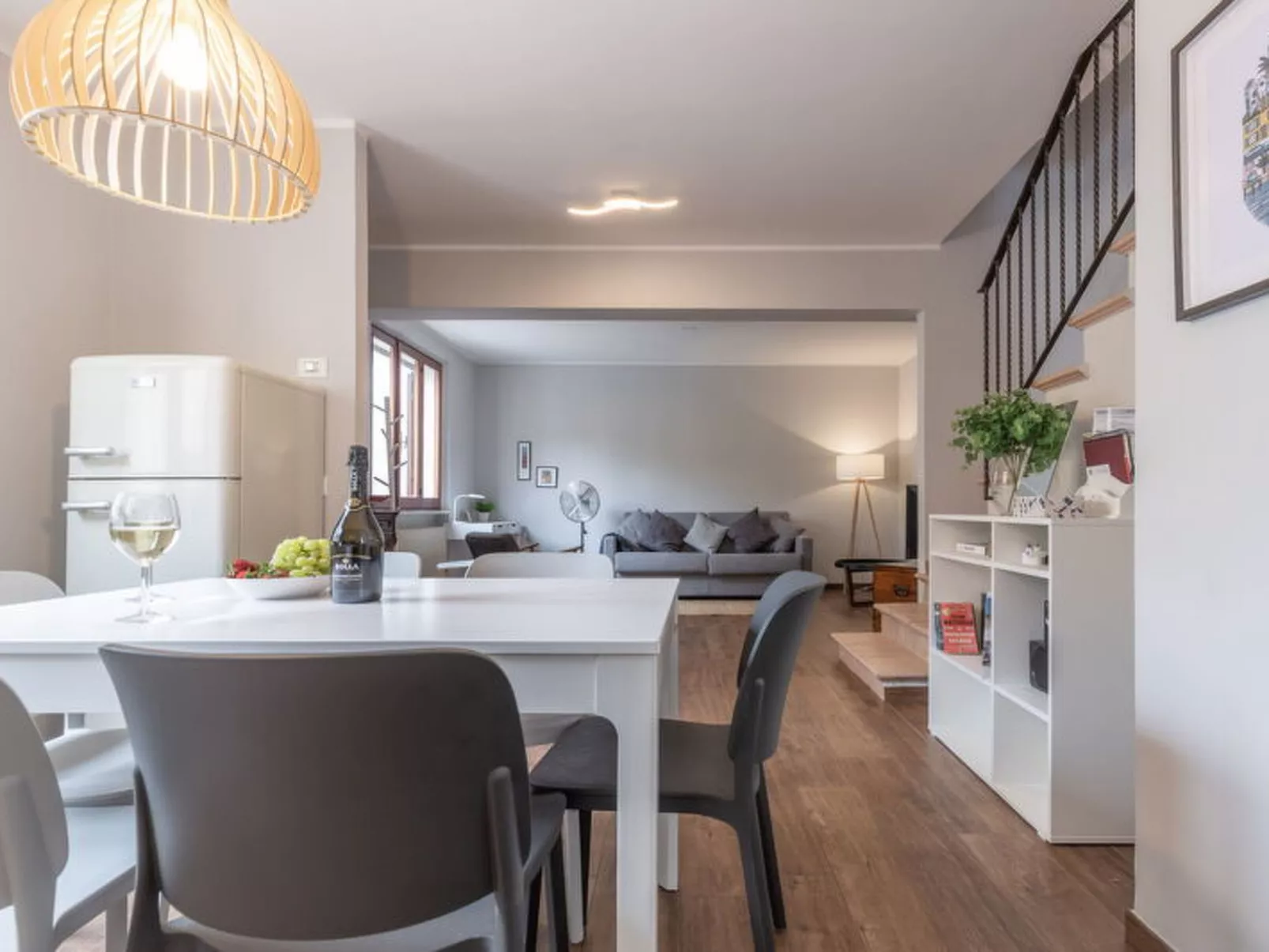 Casa Del Porto - Binnen