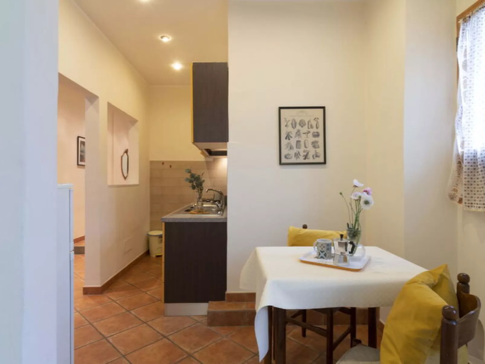 Vintage Apartment In Florence - Binnen