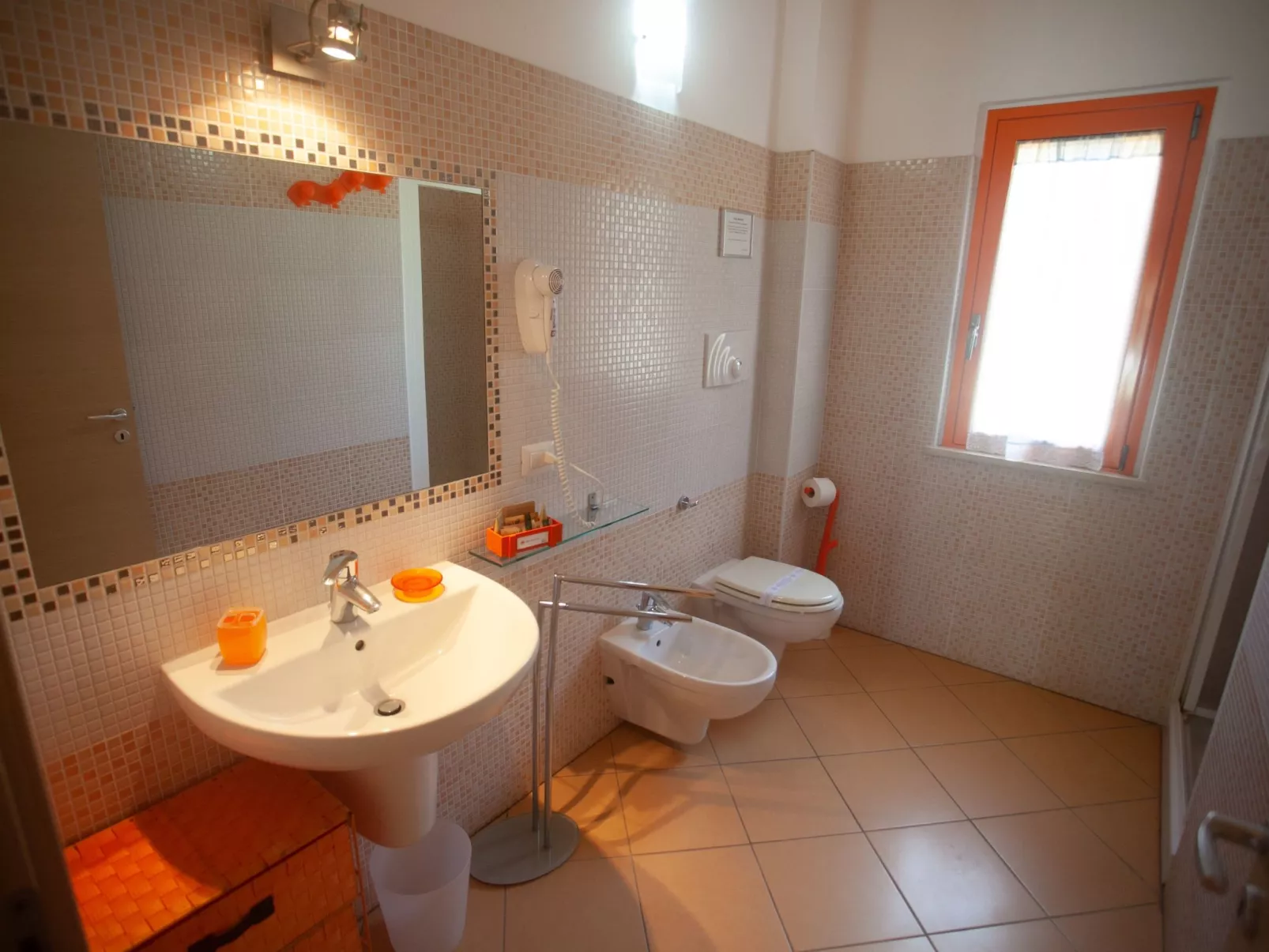 Luxus-Drei-Zimmer-Wohnungen mit großem Garten - Binnen