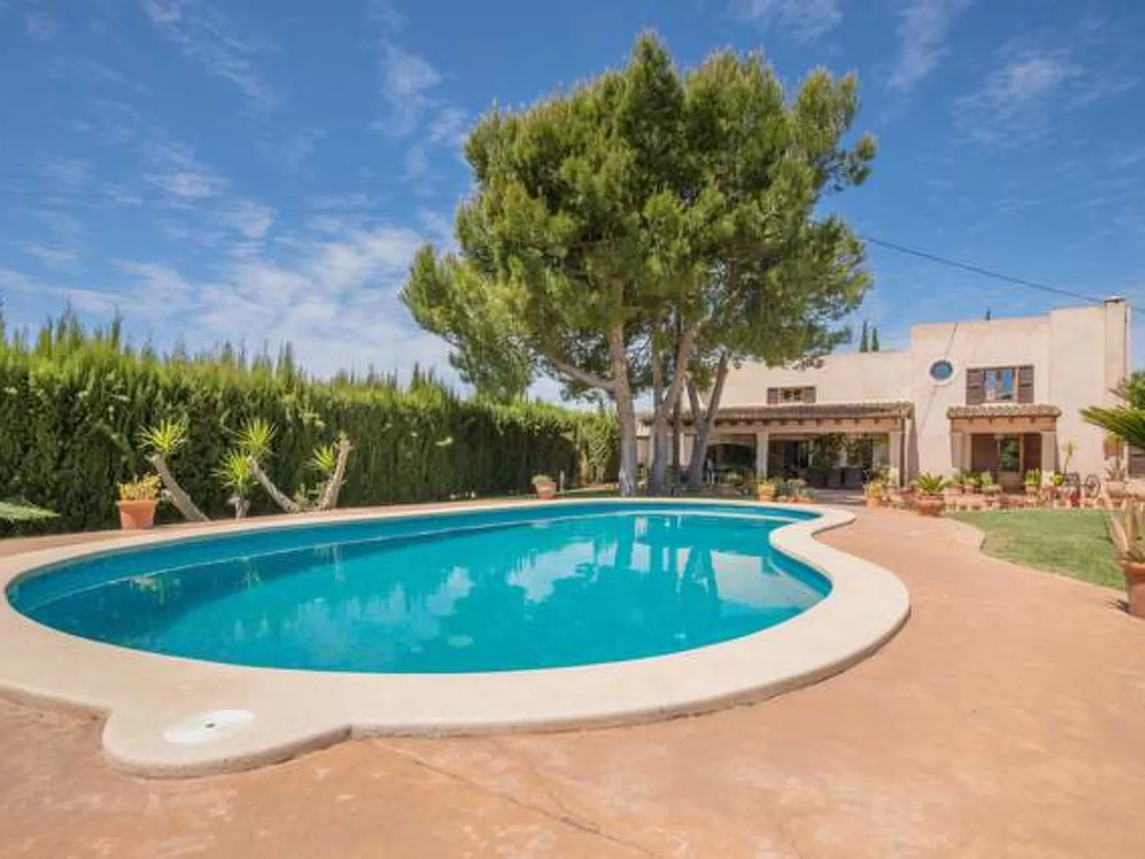 San Vicente - Buiten