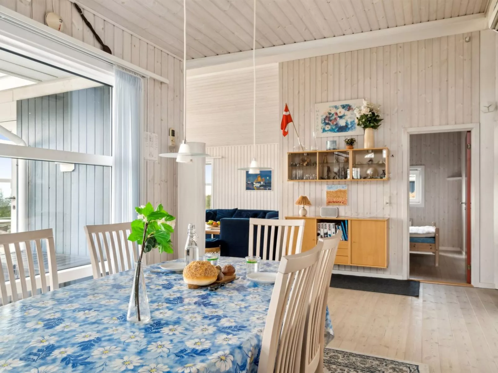 "Gjuro" - 800m from the sea - Binnen