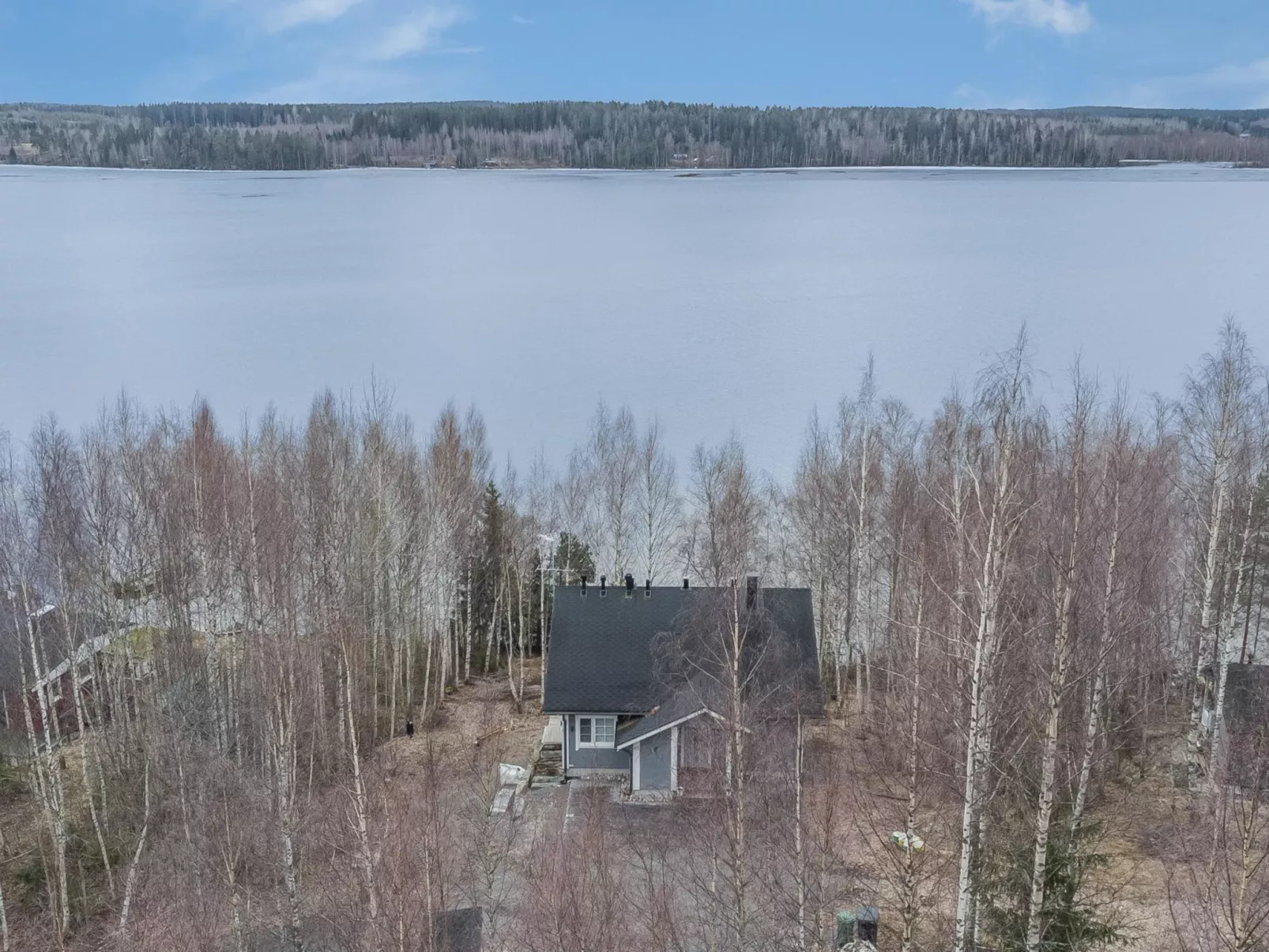 Villa iloinen - Binnen