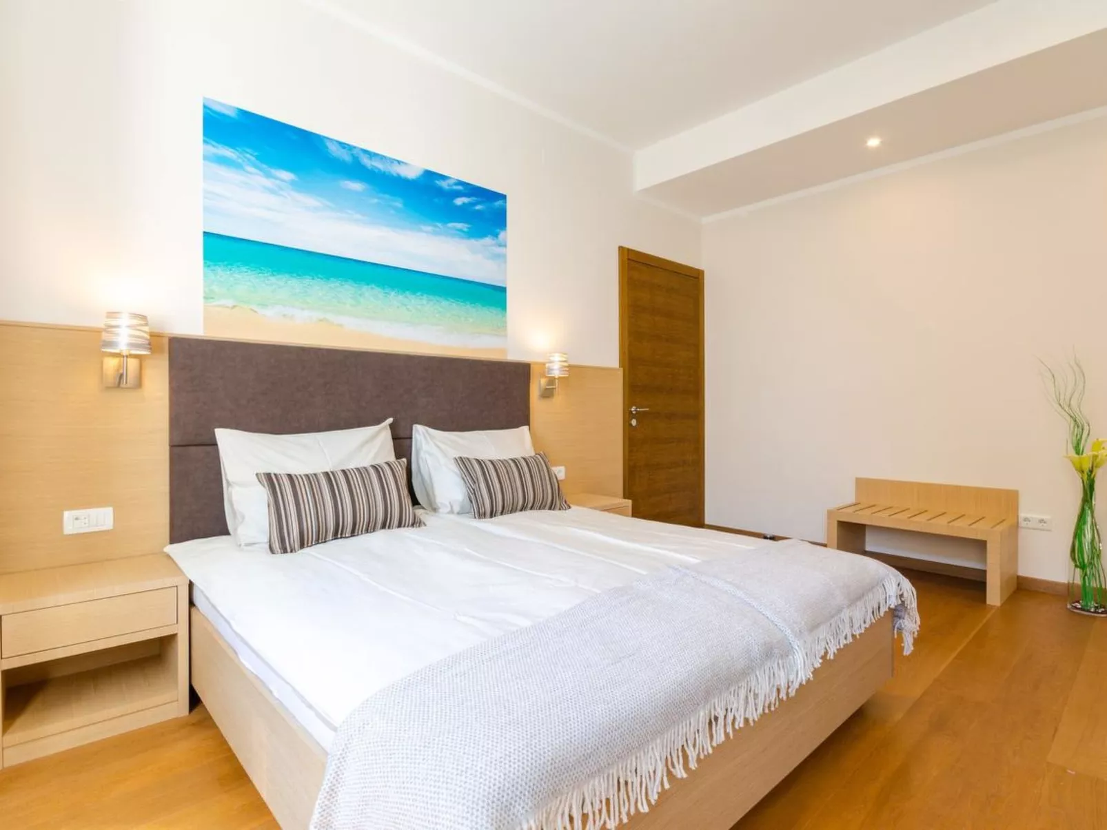 Villa Emilia Soba 104 / HR-10058-05 - Image-tags.info