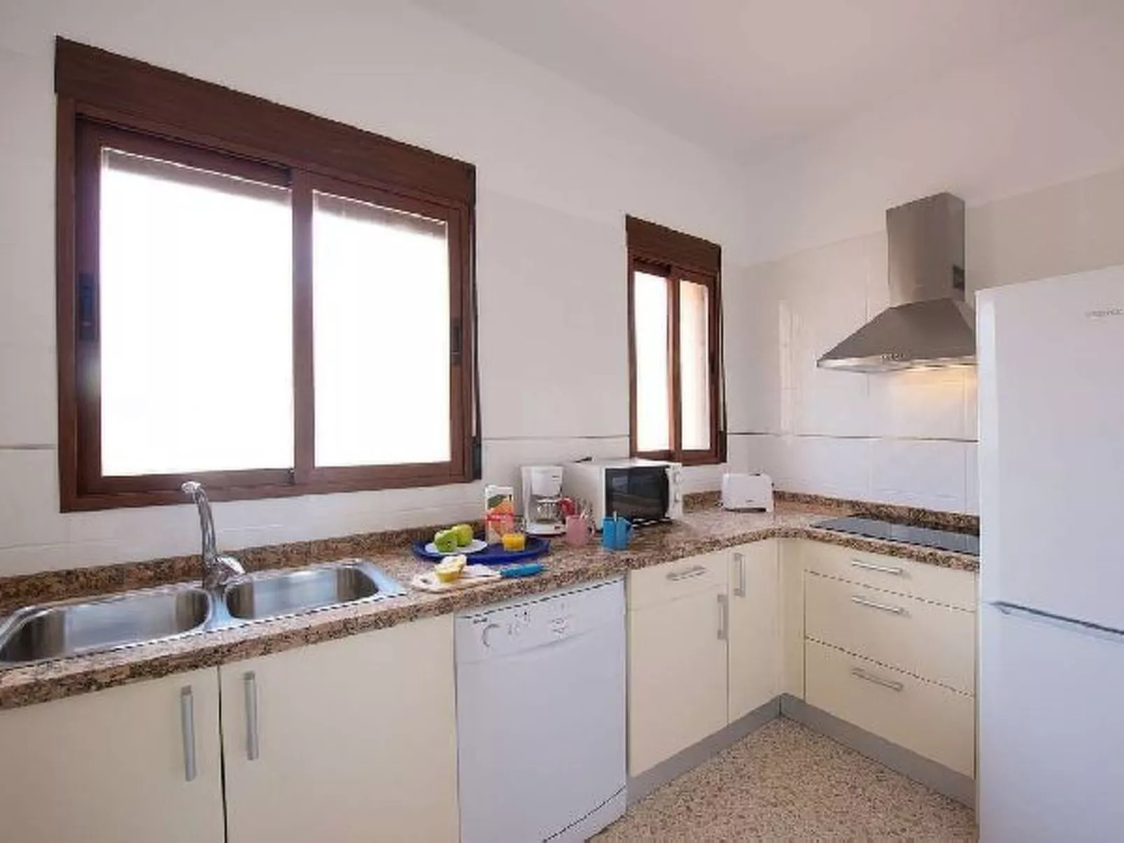 Villa Ambar - Plus - Image-tags.info