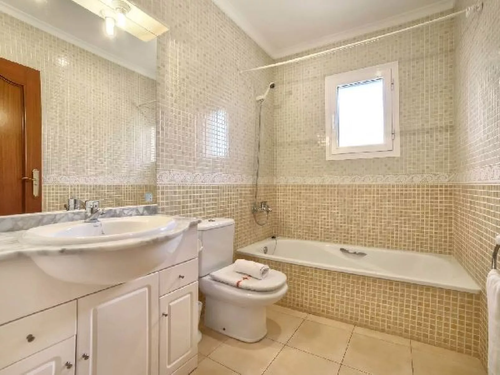 Villa Jesica - PlusHolidays - Image-tags.info