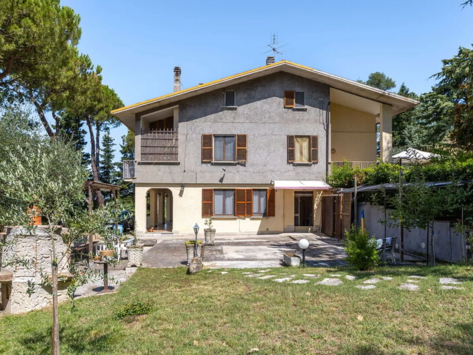 La Pineta Holiday Homes - Buiten