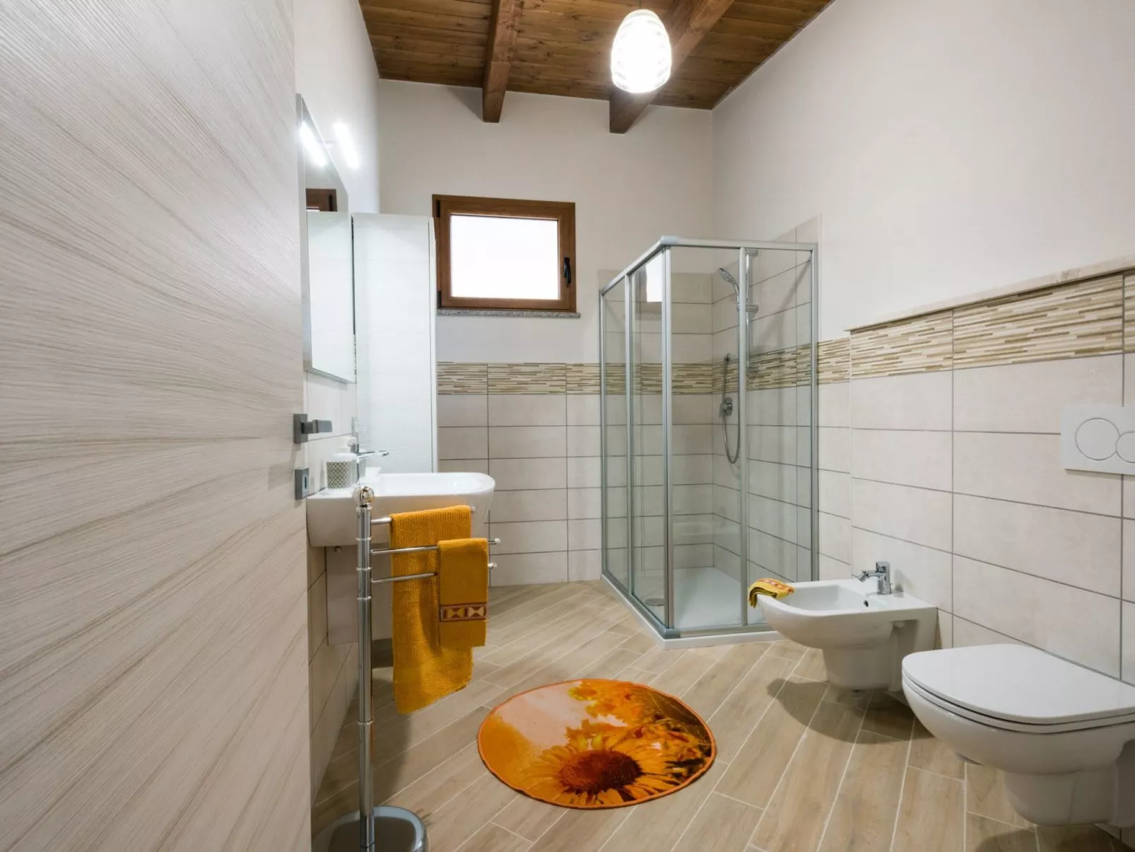 Haus in Calasetta mit Grill und Garten - Binnen