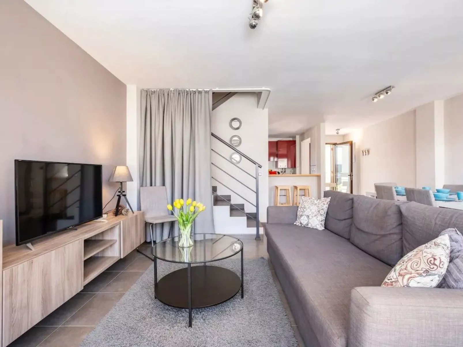 "Casa Valle Niza" mit Pool - Binnen