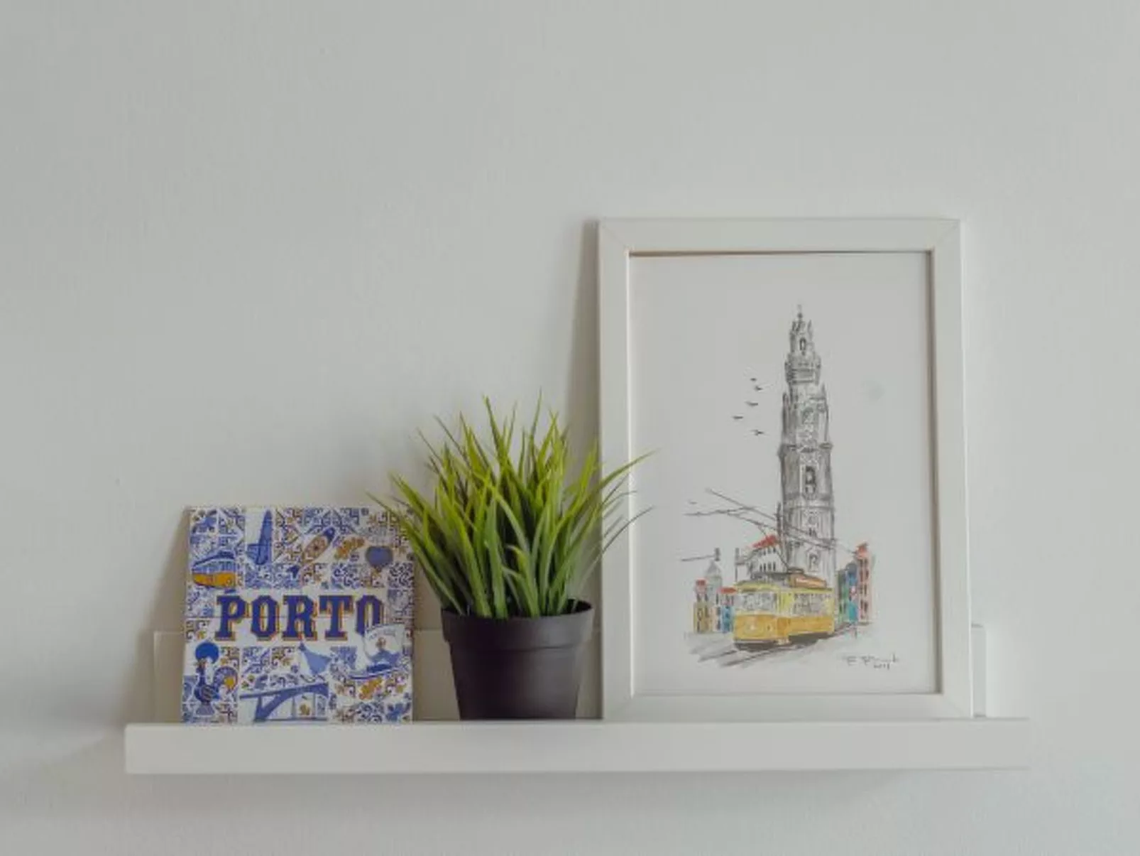 ALEGRIA CITY CENTER with ELEVATOR by VACATIONY - Binnen