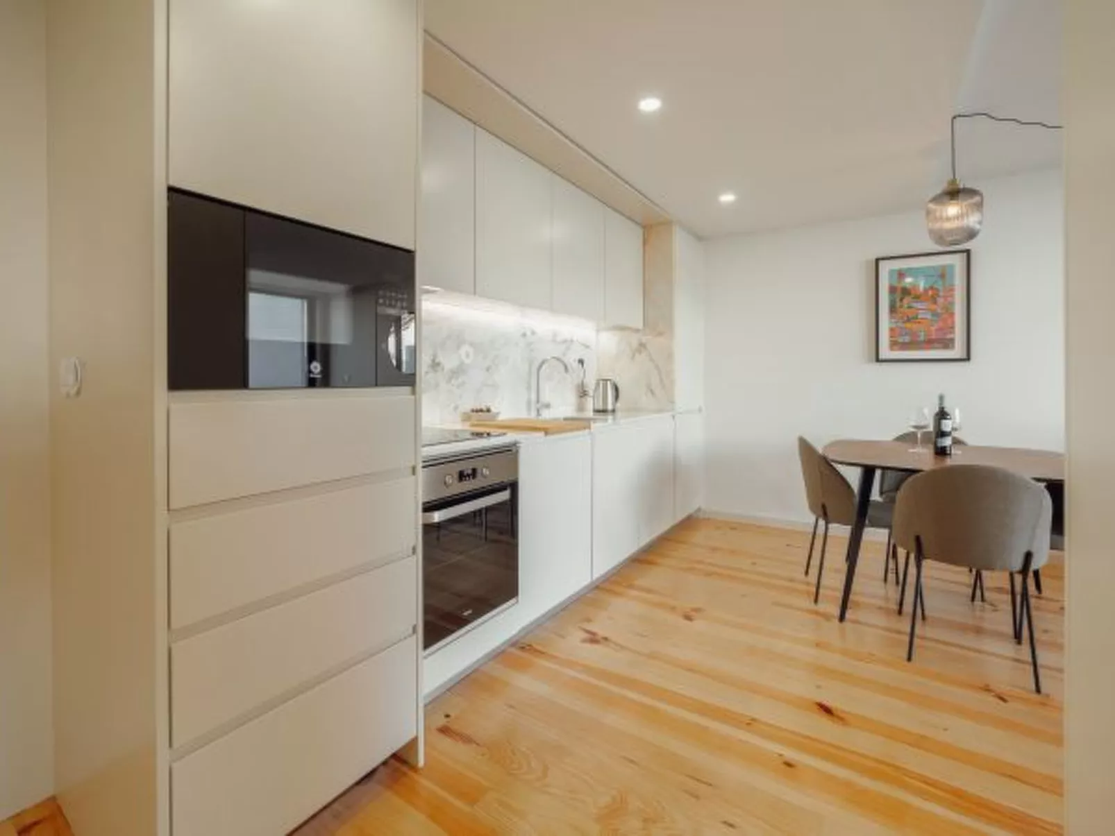 GAIA PREMIUM A WITH TERRACE by VACATIONY - Binnen