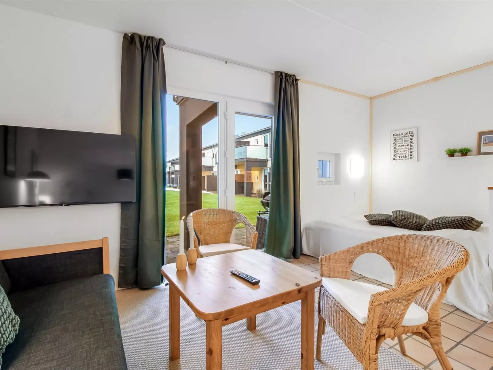 "Solveg" - 150m from the sea - Binnen