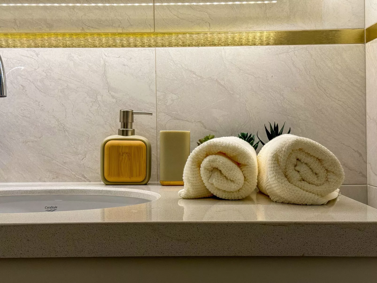 Qoople Elite 4 Elize 8 neue Wohnung im Stadtzentrum - Binnen