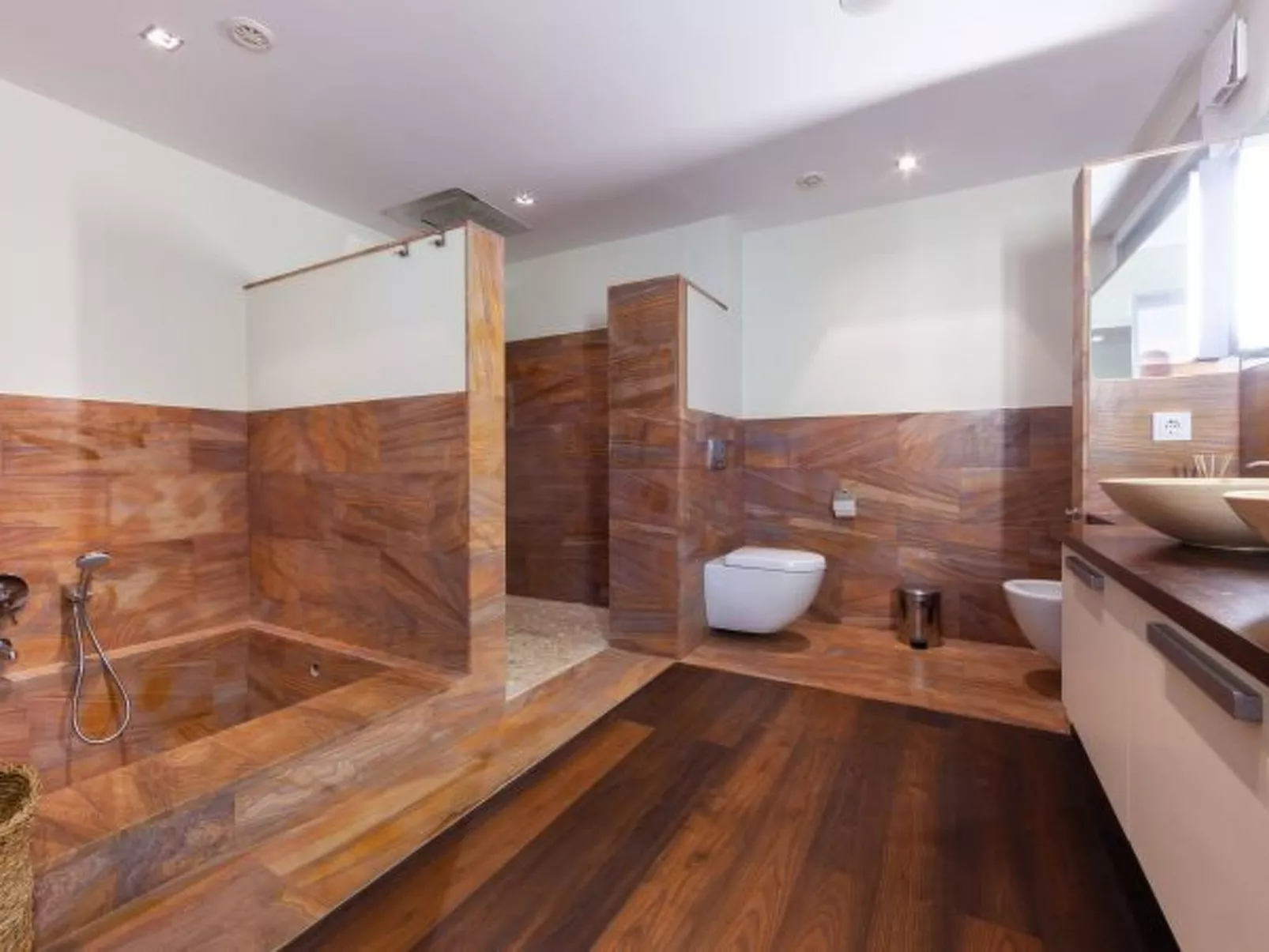 Villa Madrugada, beachside villa in Costabella - Image-tags.info